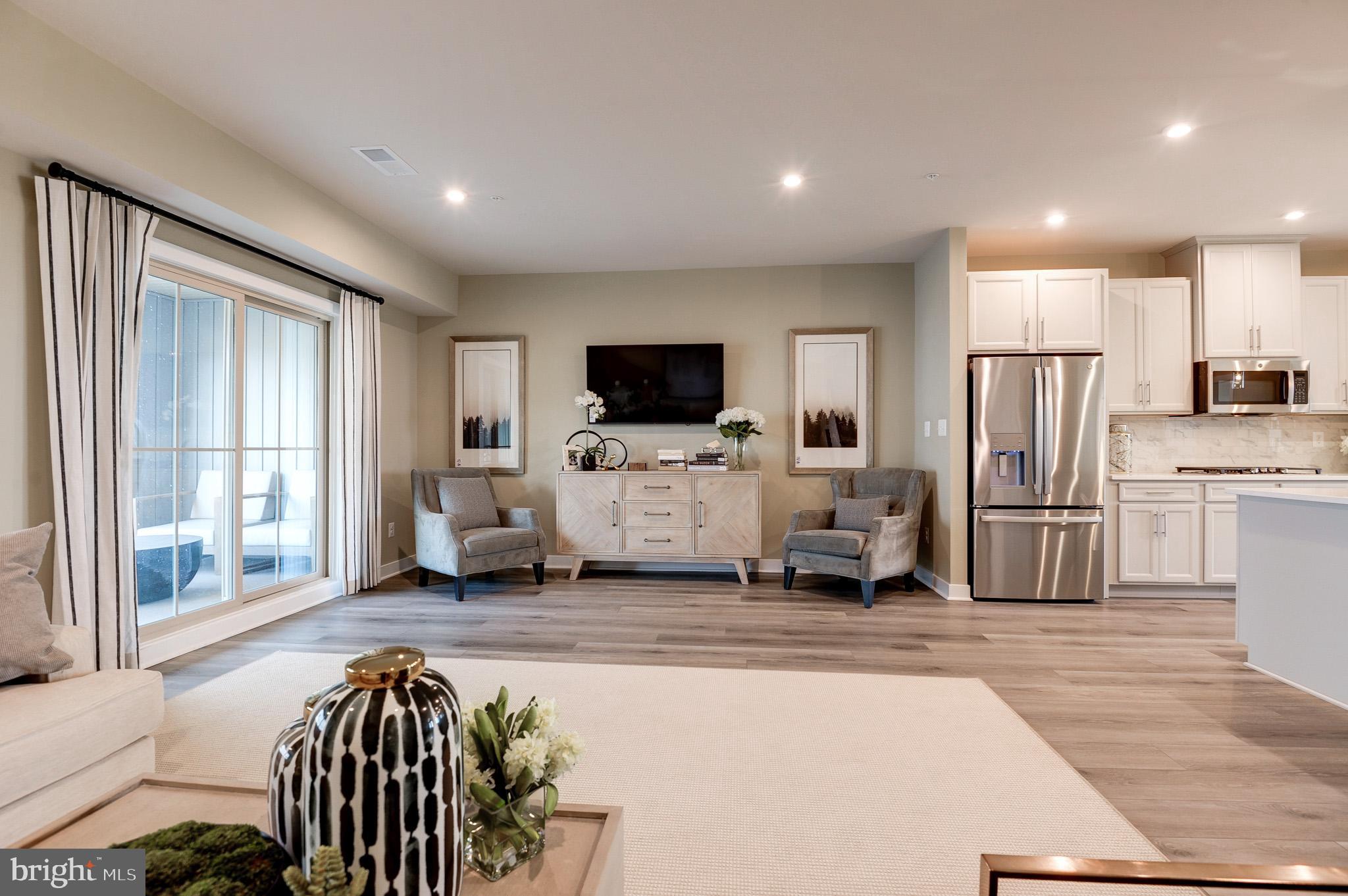 ARCOLA TOWN CENTER CONDO - Residential Lease