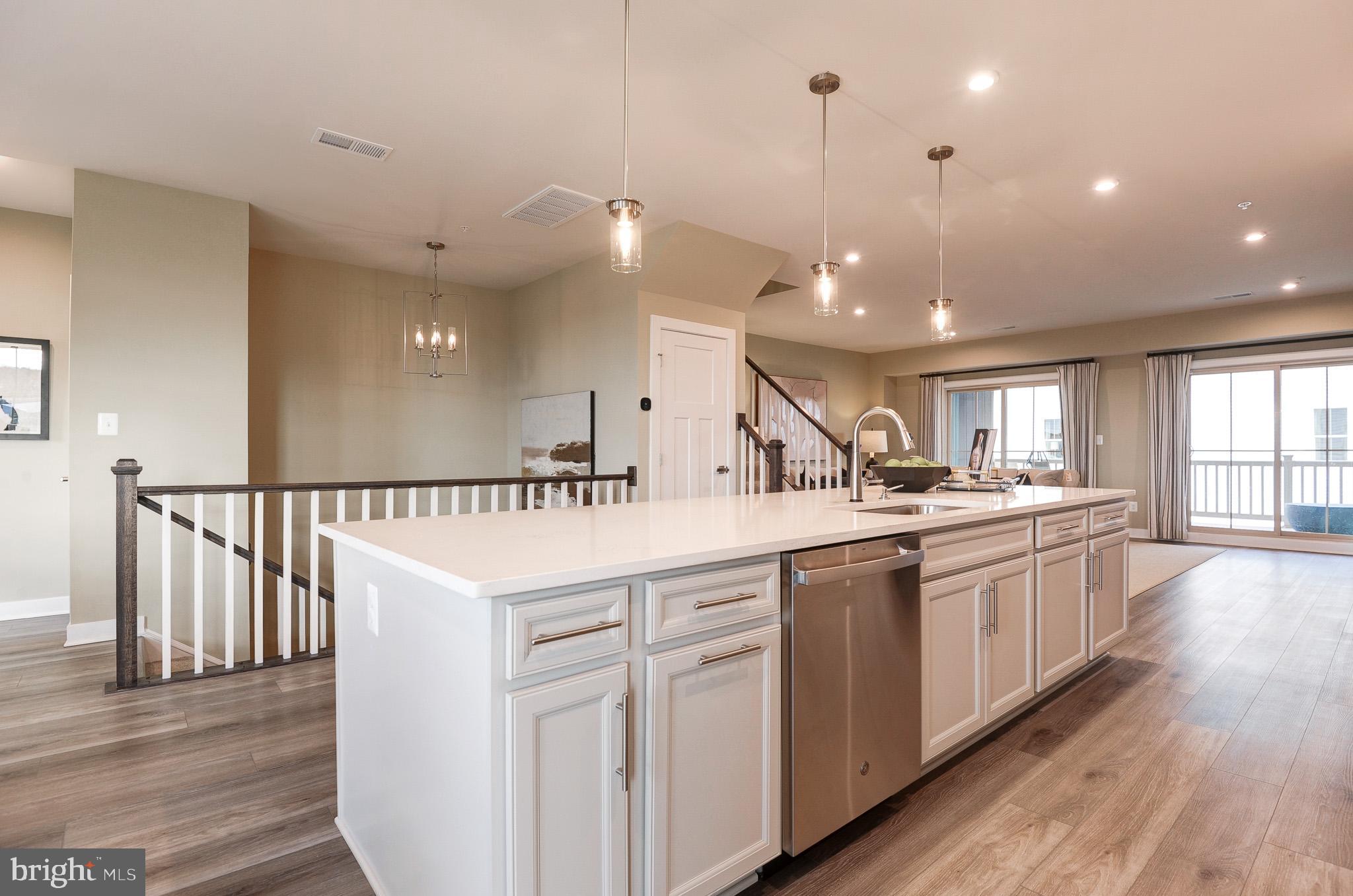 ARCOLA TOWN CENTER CONDO - Residential Lease