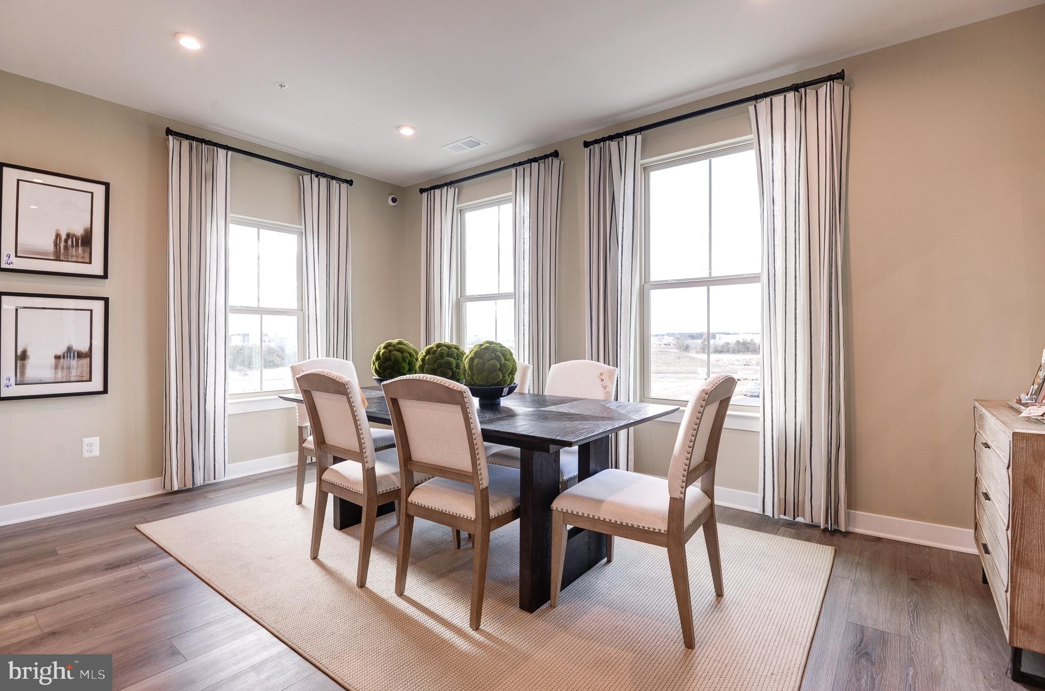 ARCOLA TOWN CENTER CONDO - Residential Lease