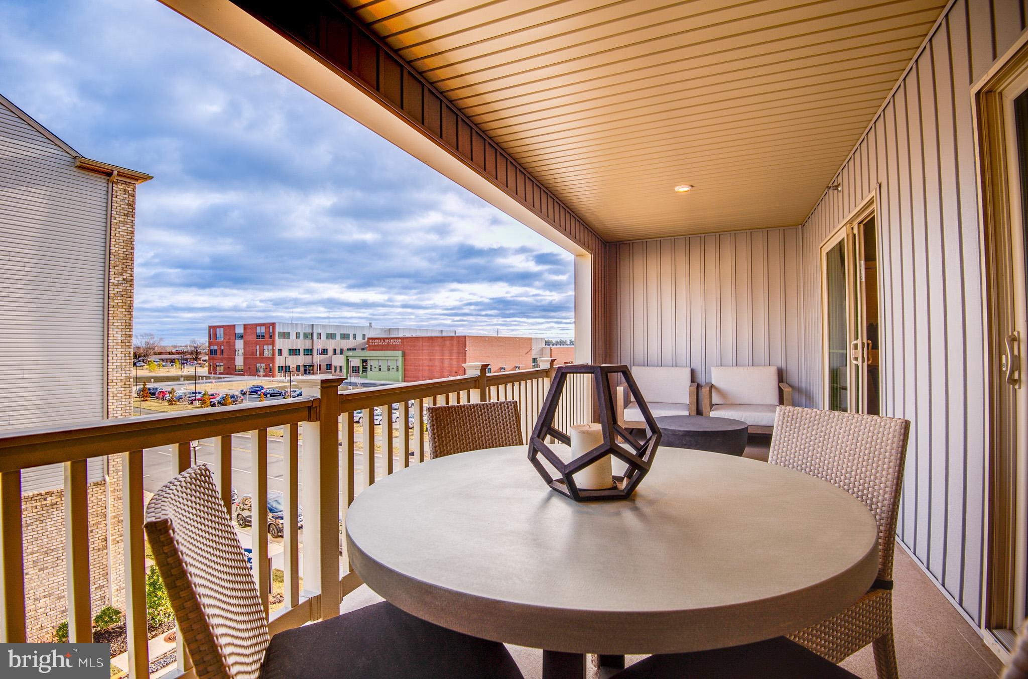 ARCOLA TOWN CENTER CONDO - Residential Lease