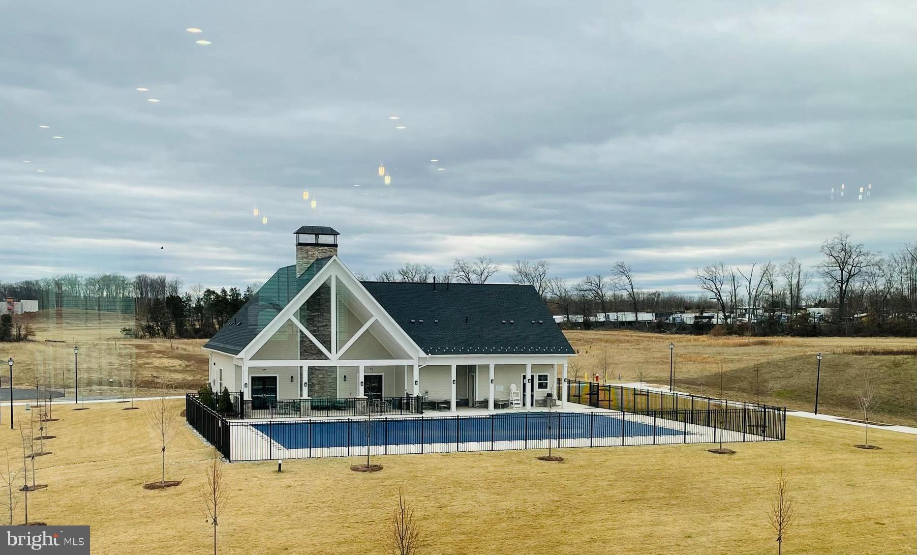 ARCOLA TOWN CENTER CONDO - Residential Lease