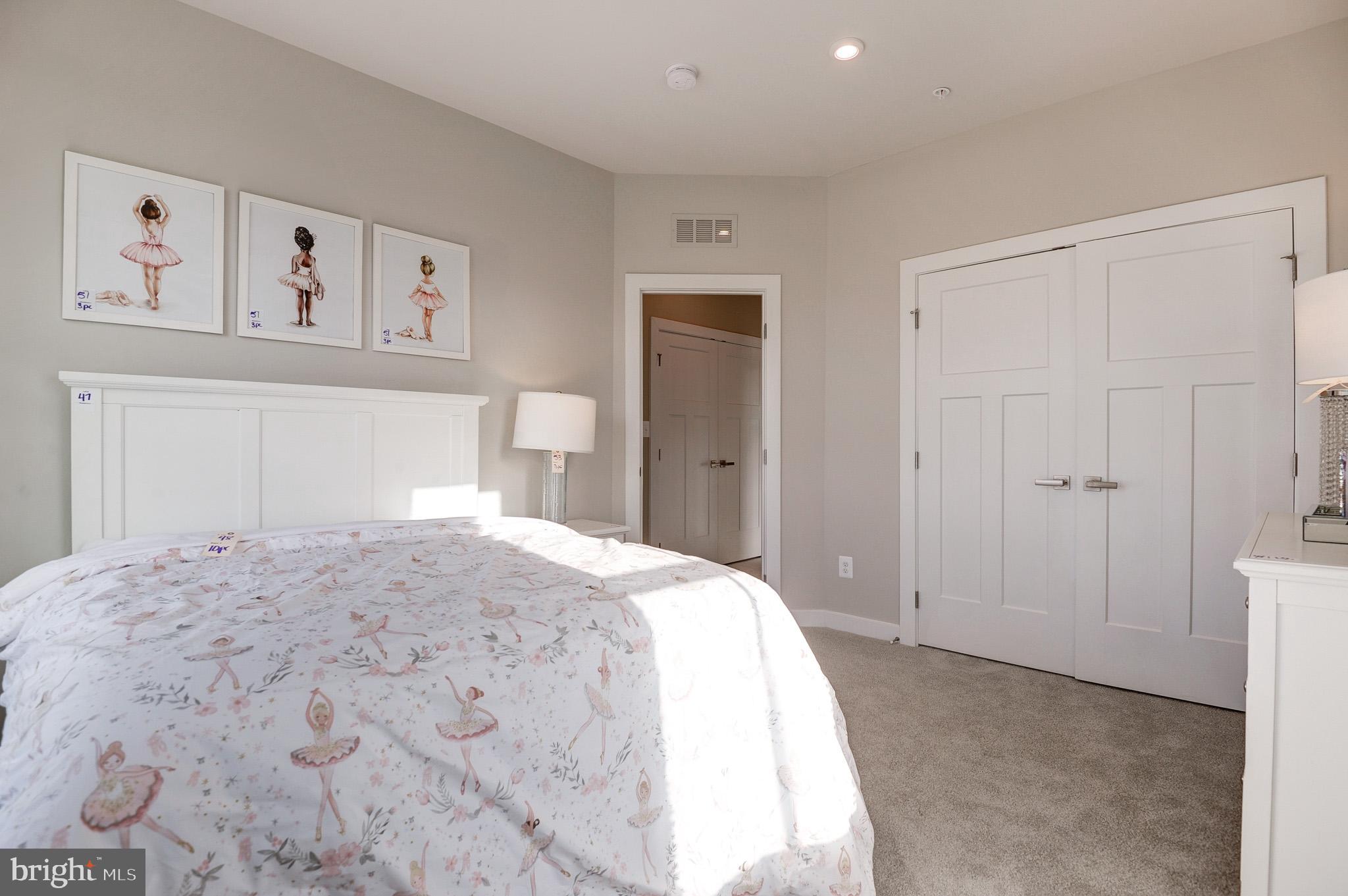 ARCOLA TOWN CENTER CONDO - Residential Lease