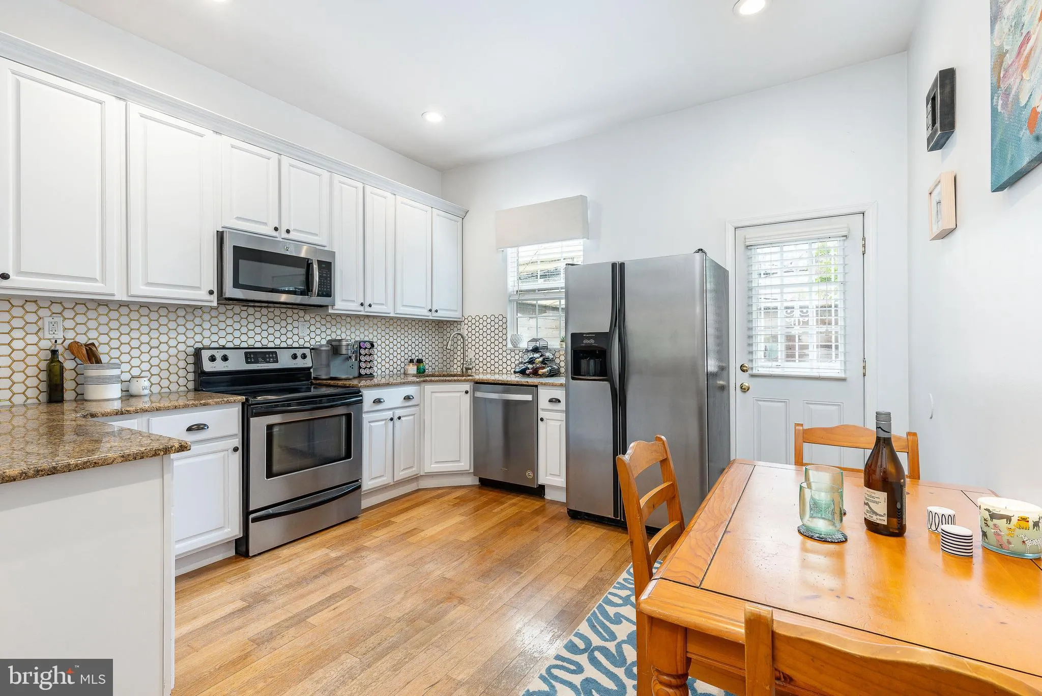 Philadelphia, Pennsylvania 19146, United States, 3 Bedrooms Bedrooms, ,3 BathroomsBathrooms,Residential,Active,130126