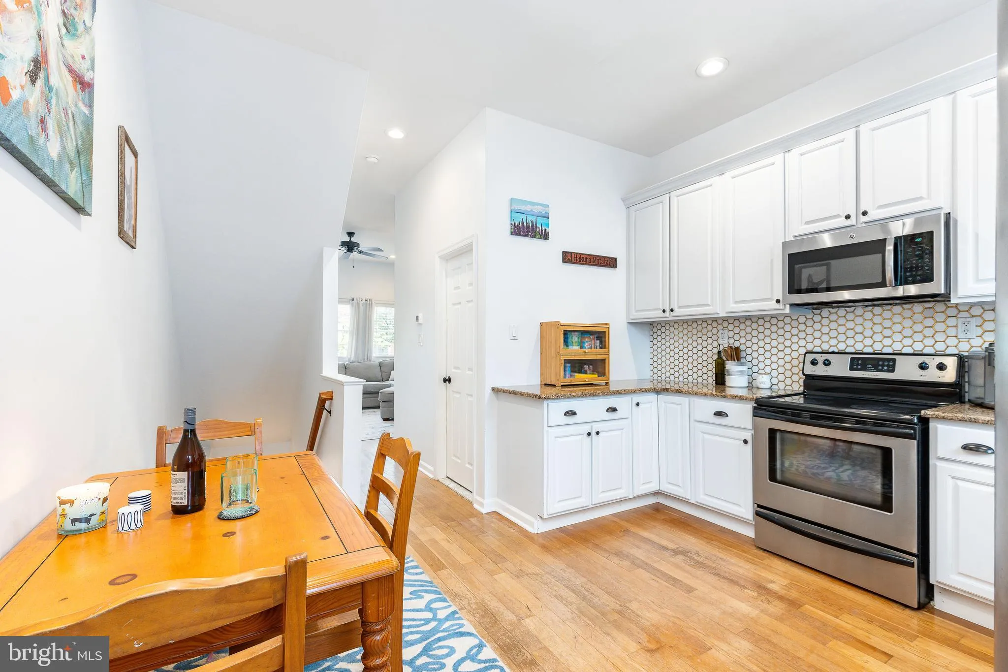 Philadelphia, Pennsylvania 19146, United States, 3 Bedrooms Bedrooms, ,3 BathroomsBathrooms,Residential,Active,130126