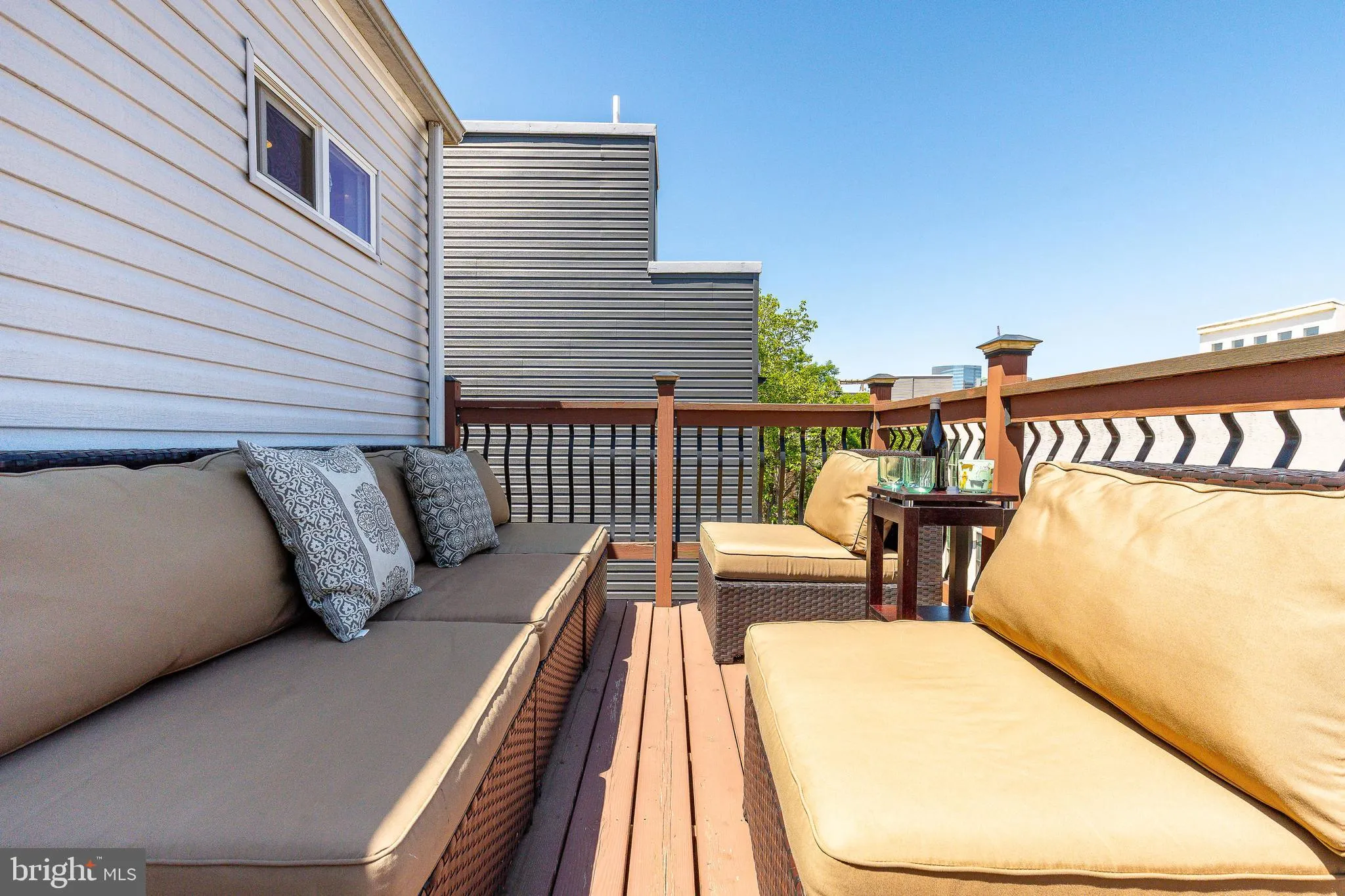 Philadelphia, Pennsylvania 19146, United States, 3 Bedrooms Bedrooms, ,3 BathroomsBathrooms,Residential,Active,130126