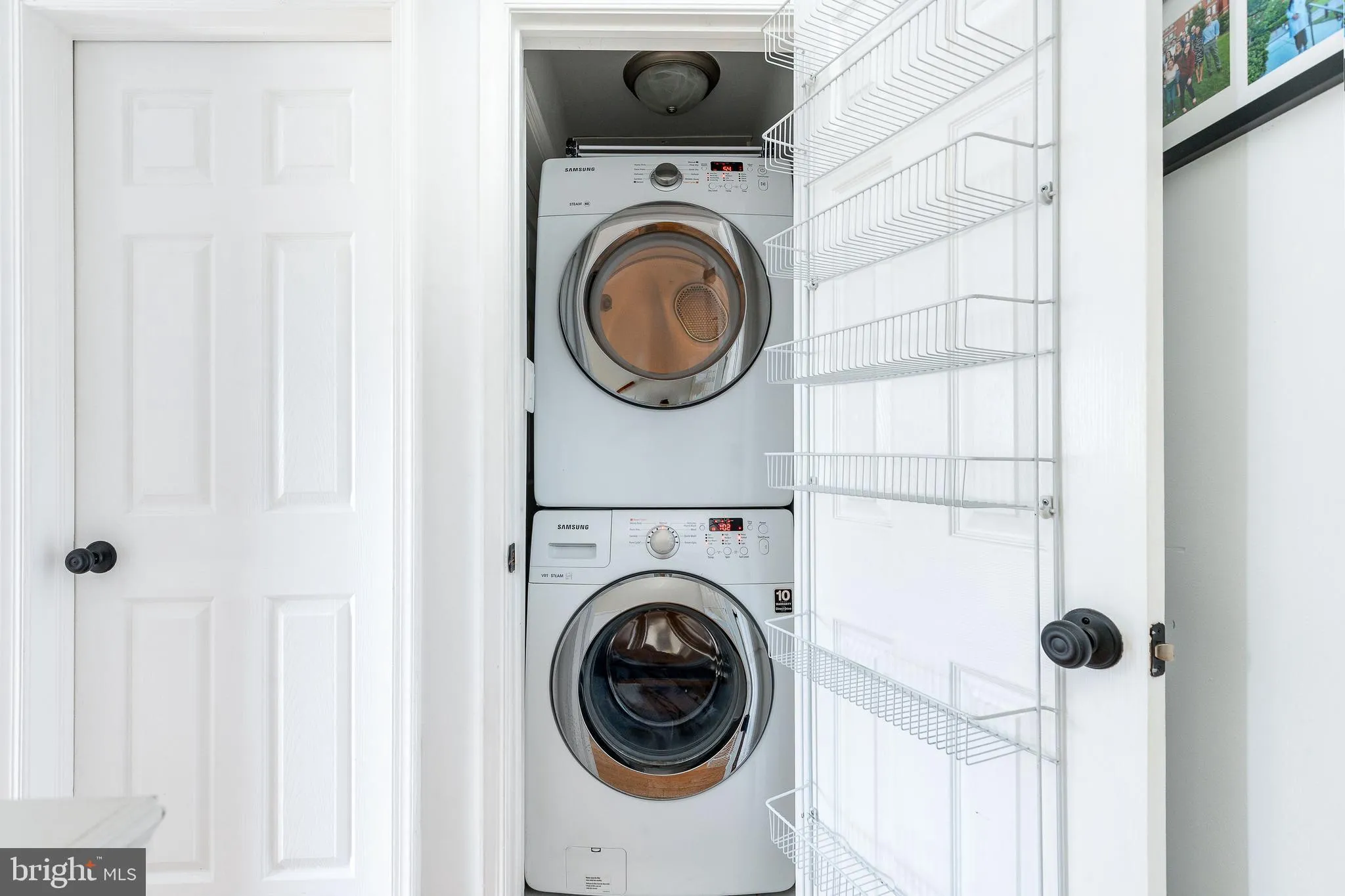 Philadelphia, Pennsylvania 19146, United States, 3 Bedrooms Bedrooms, ,3 BathroomsBathrooms,Residential,Active,130126