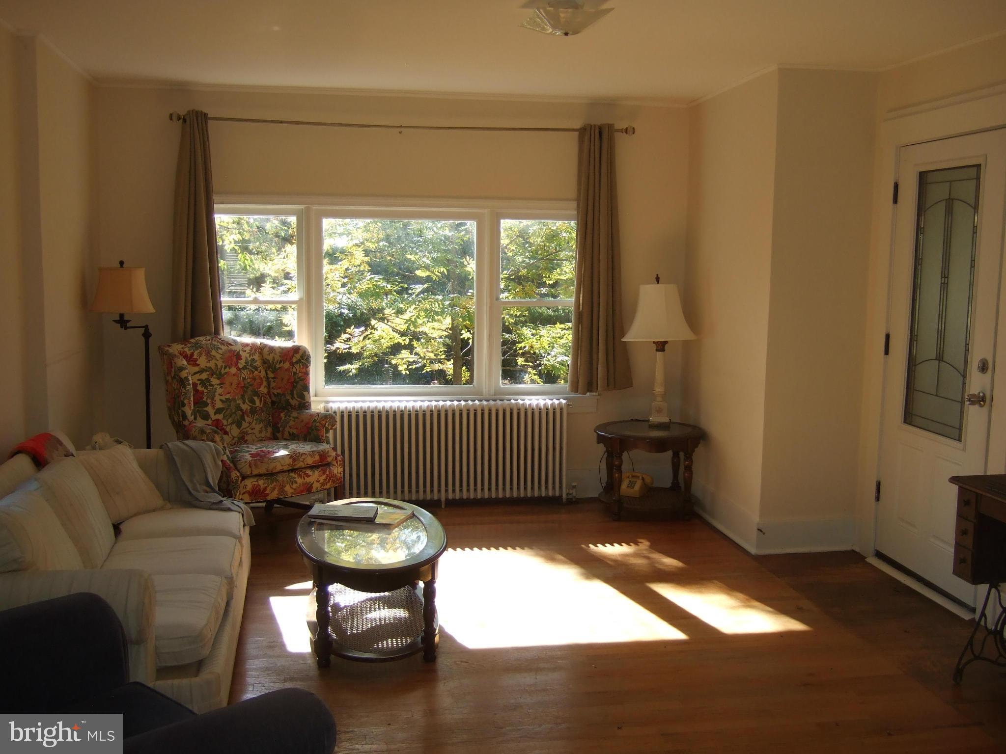 MURRAY HILL - Residential