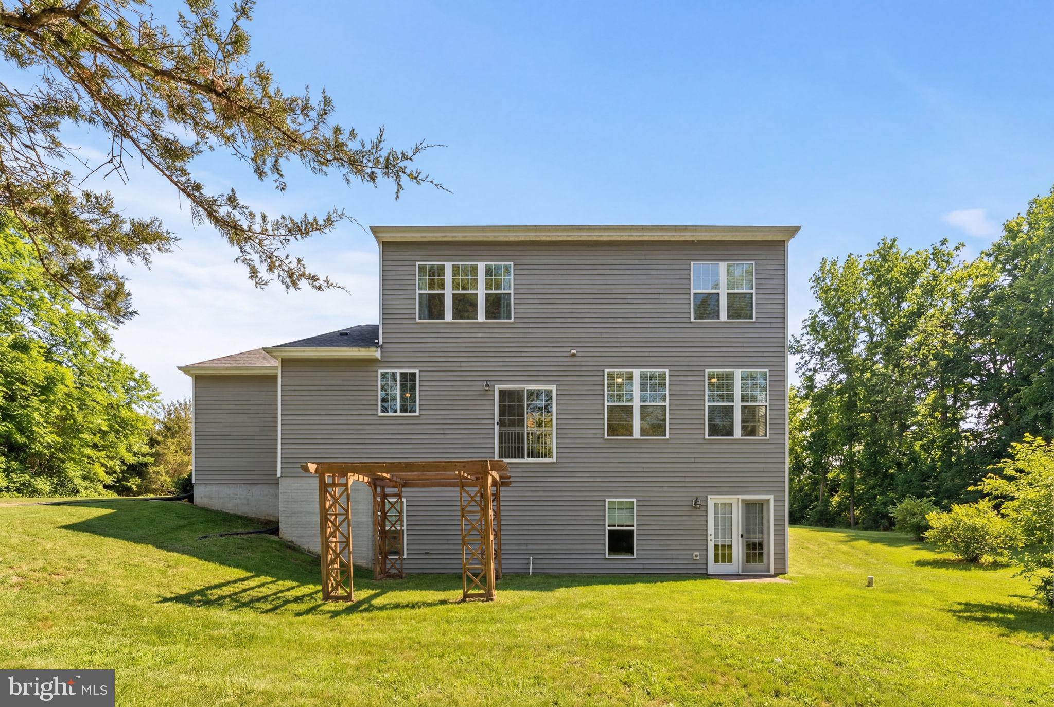 LITTLE RIVER FARMS - Residential