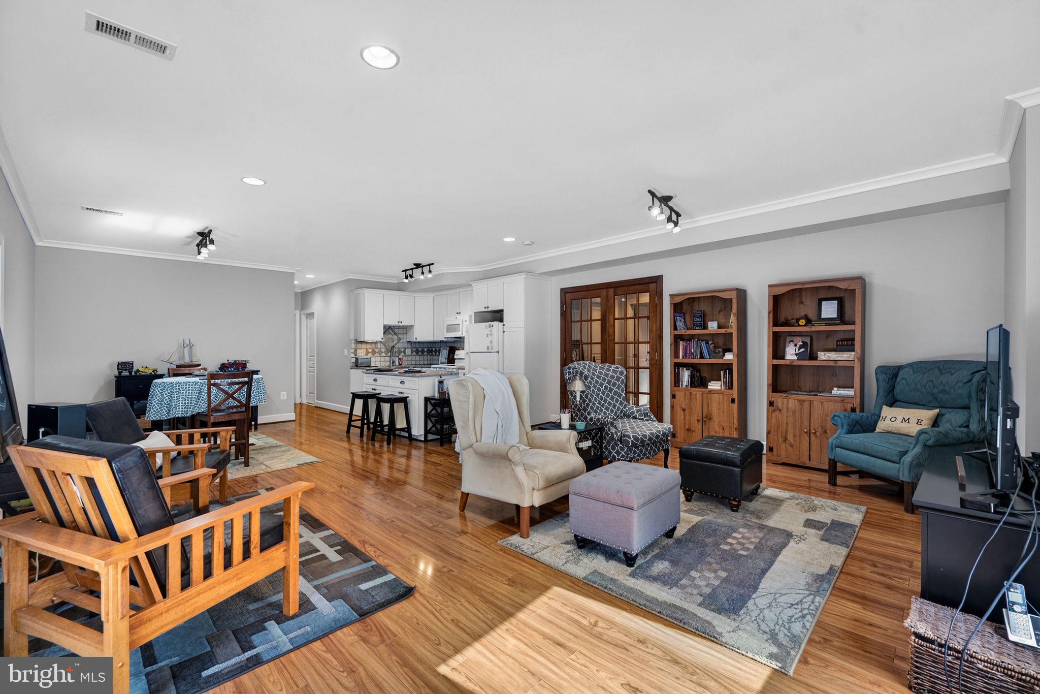 LITTLE RIVER FARMS - Residential