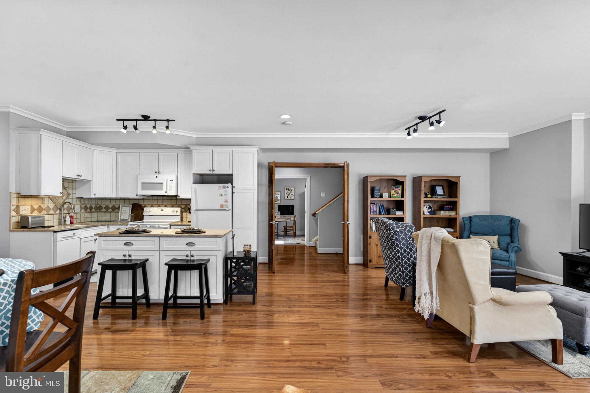 LITTLE RIVER FARMS - Residential