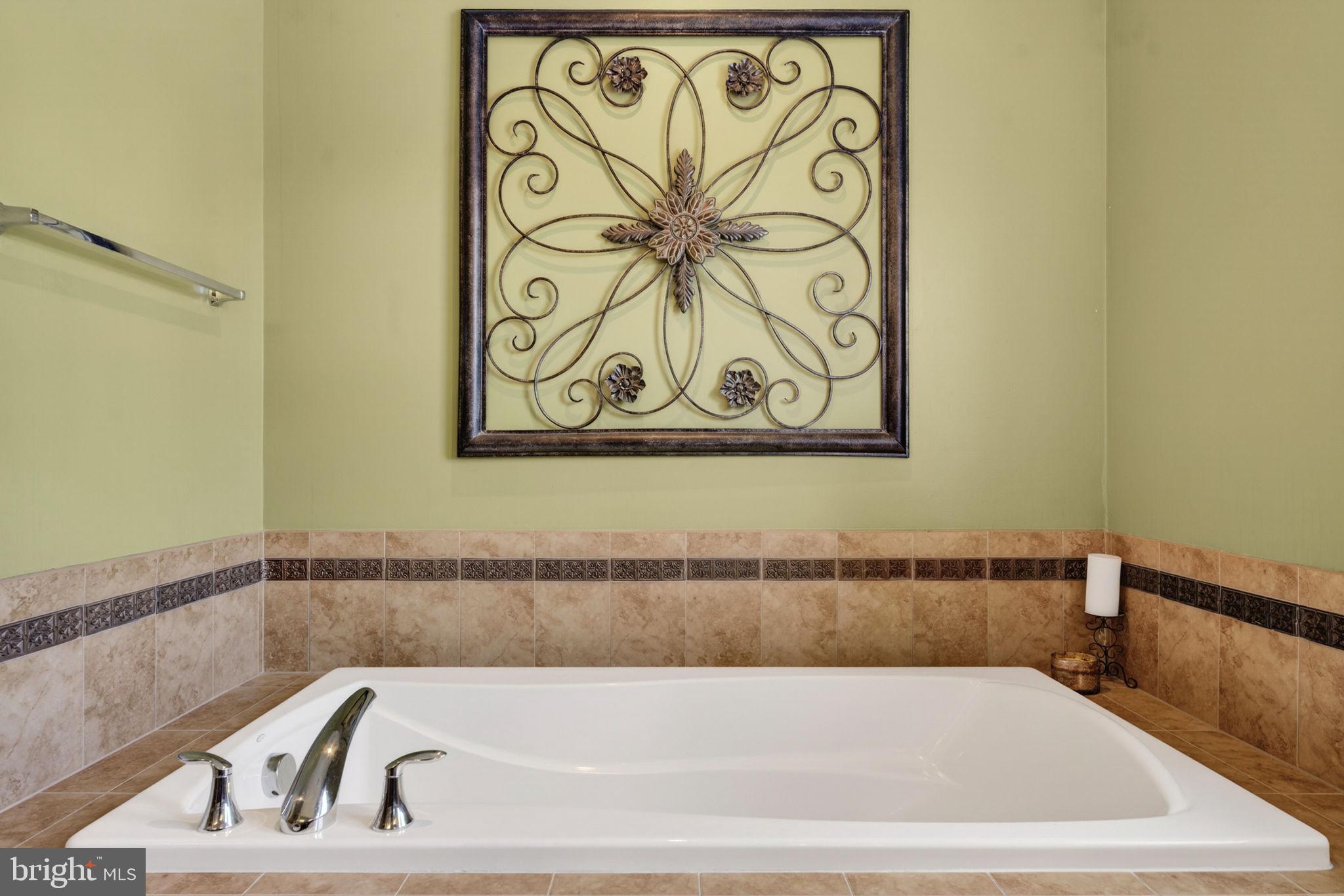 LITTLE RIVER FARMS - Residential