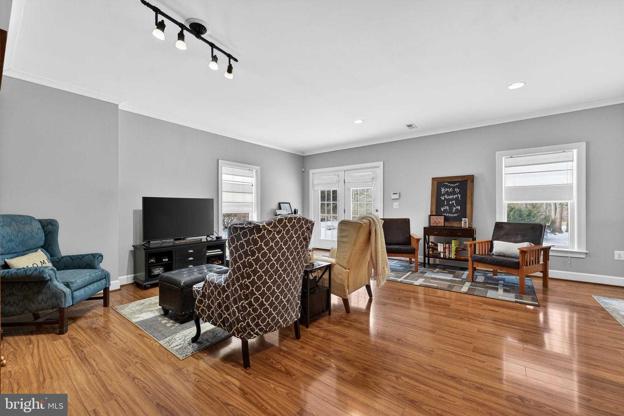 LITTLE RIVER FARMS - Residential