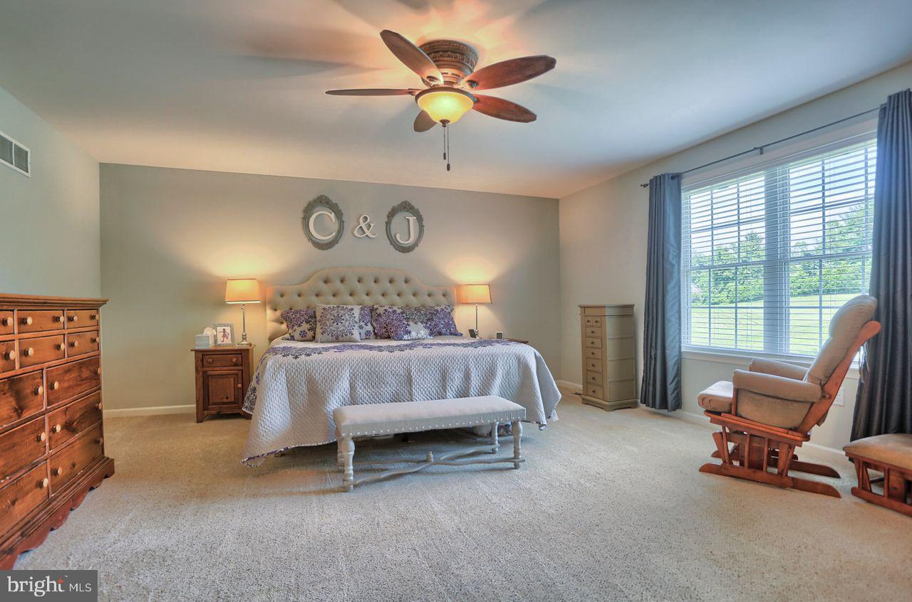 OLDE FORGE - Residential