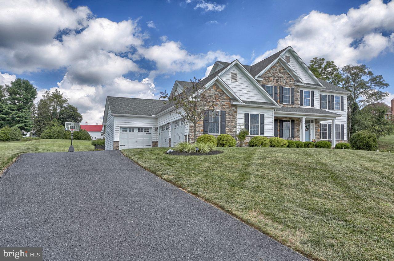 OLDE FORGE - Residential