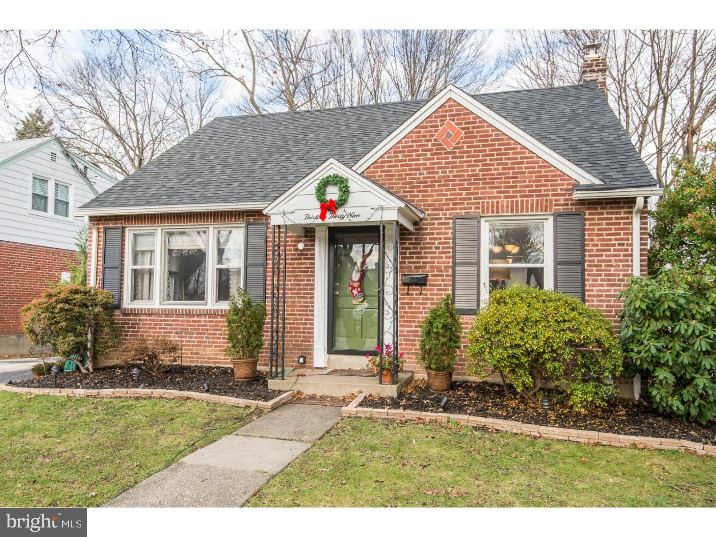 LYNNWOOD - Residential Lease