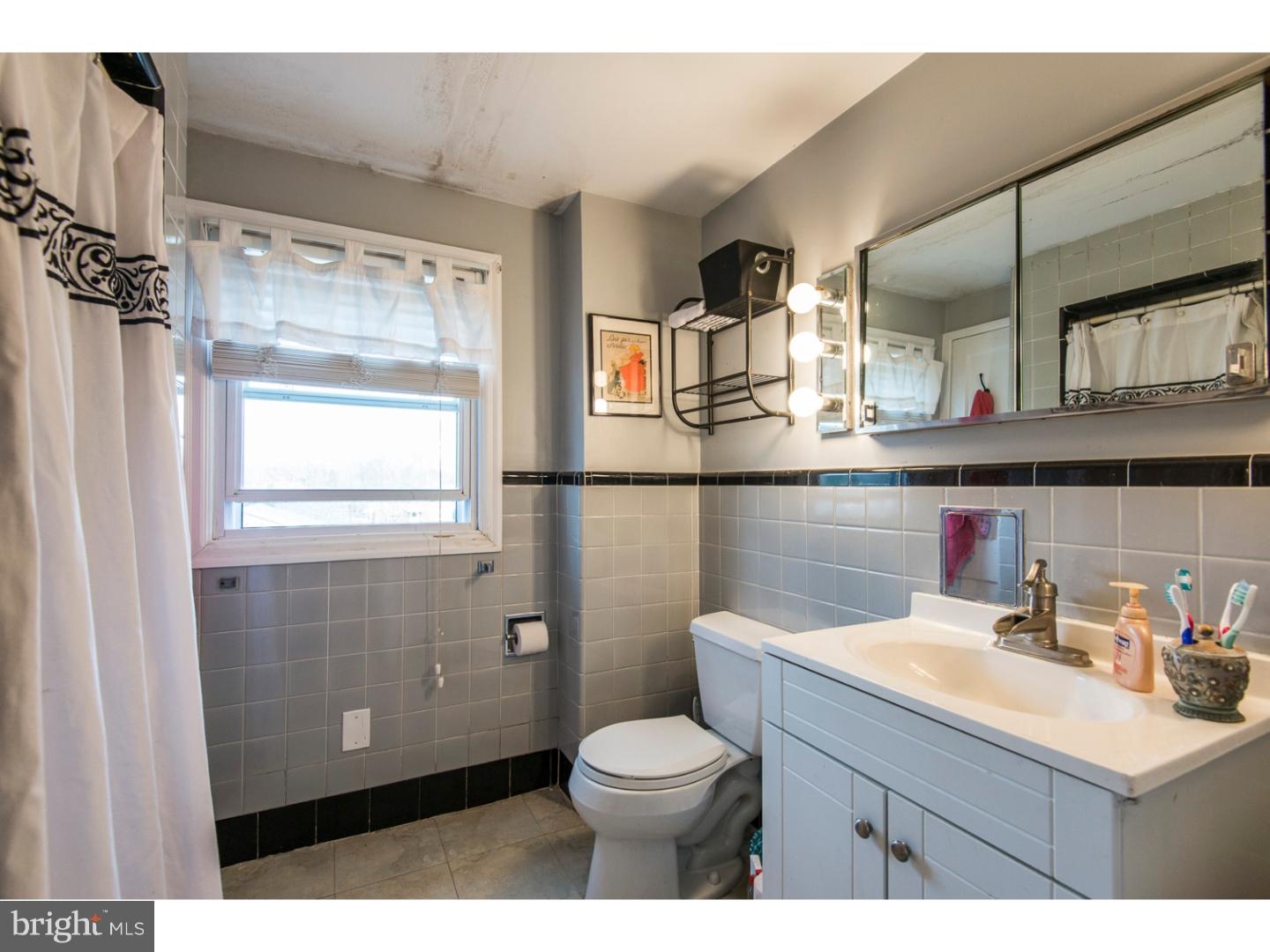 LYNNWOOD - Residential Lease