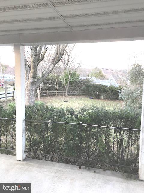 YORKSHIRE - Residential Lease