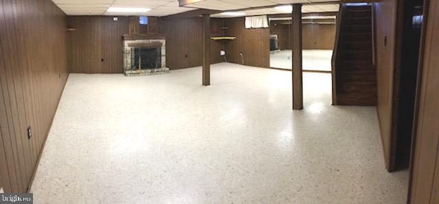 YORKSHIRE - Residential Lease