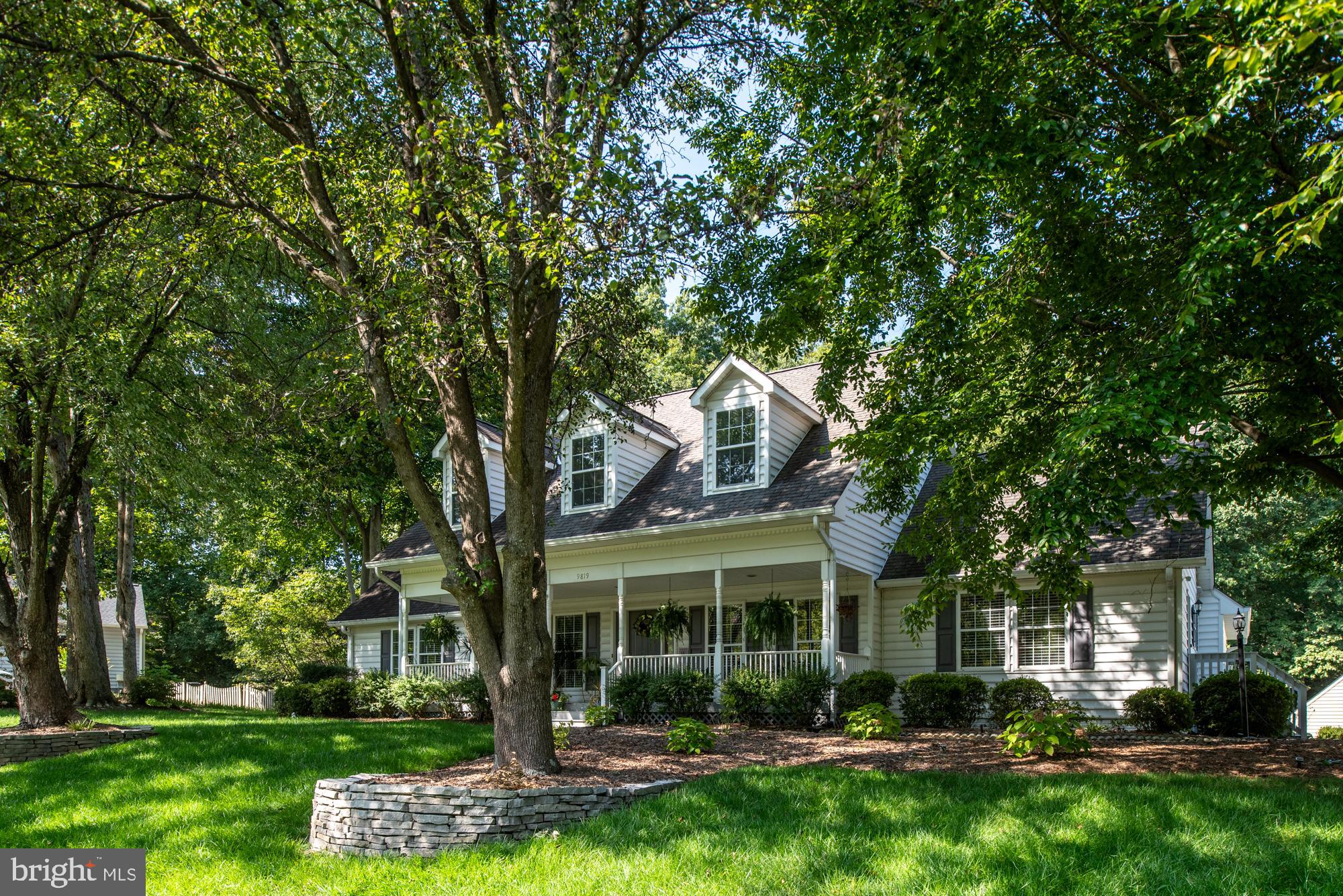 OAKMONT VILLAGE - Residential