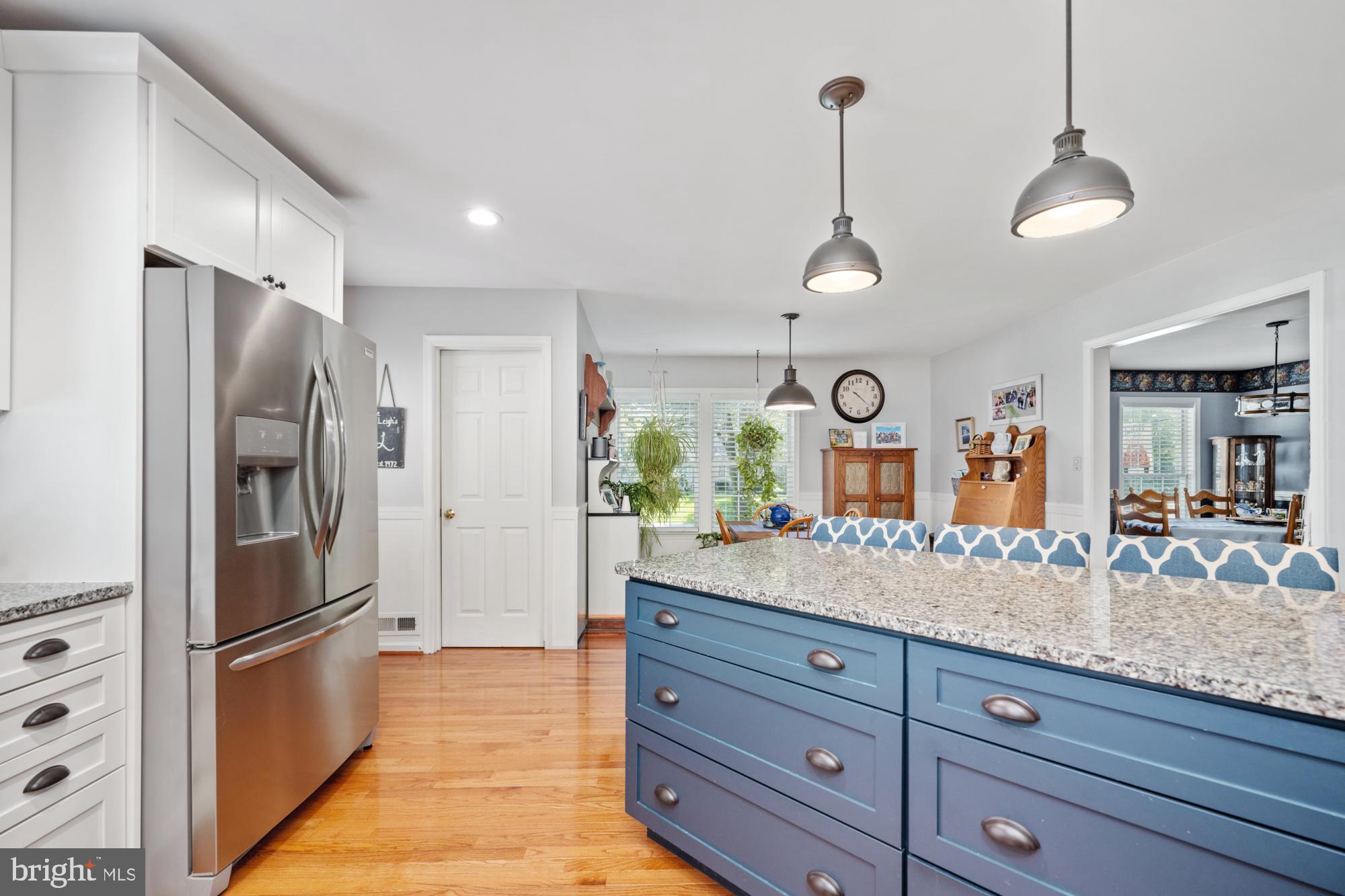 OAKMONT VILLAGE - Residential