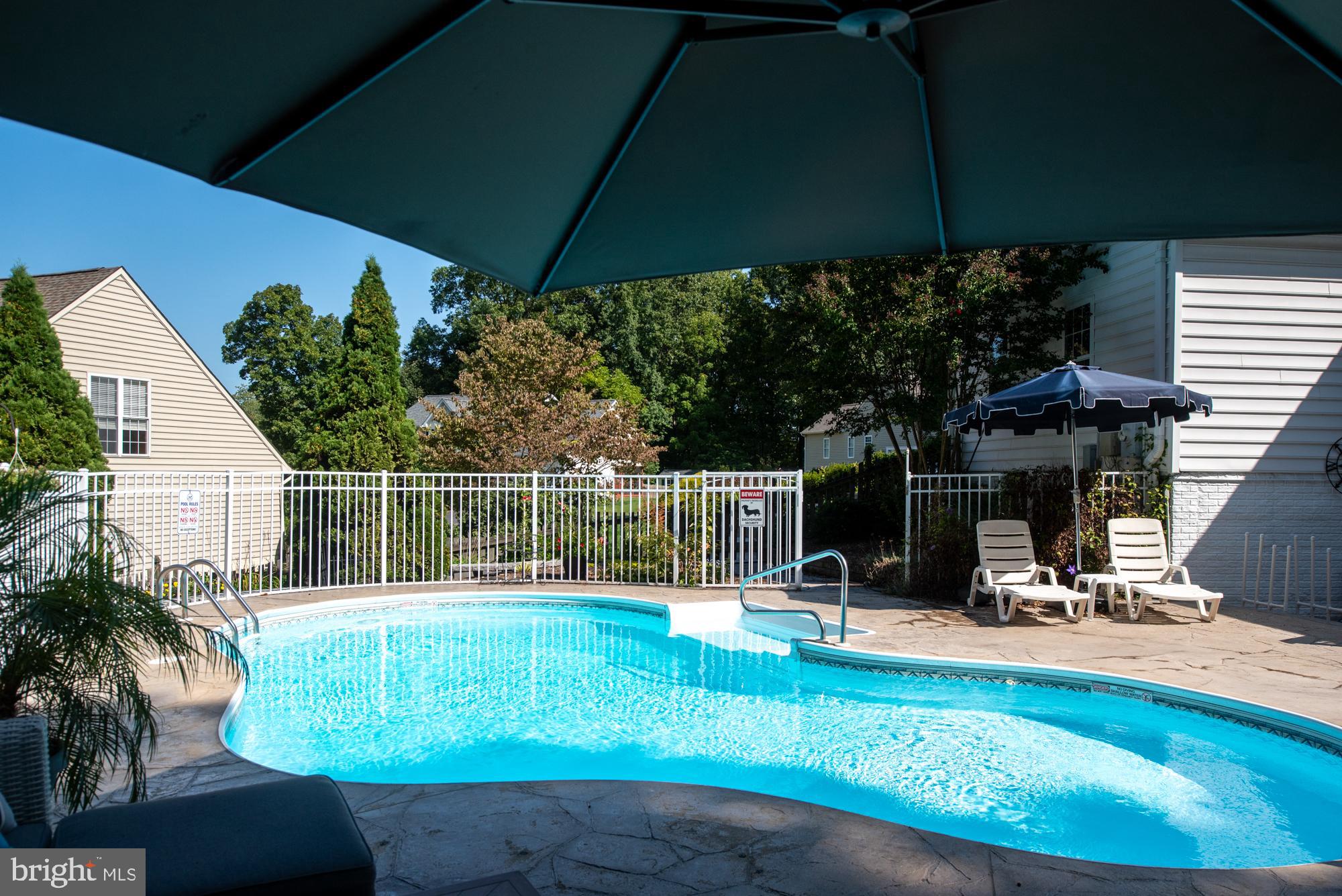 OAKMONT VILLAGE - Residential