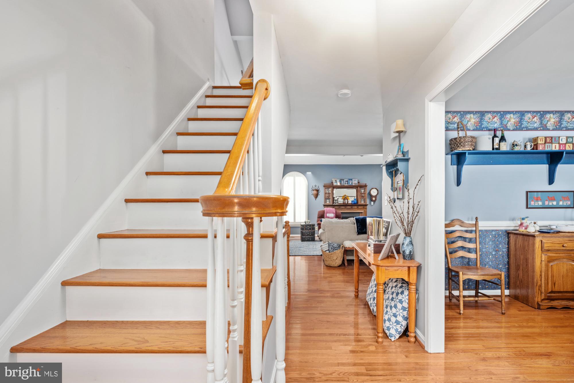 OAKMONT VILLAGE - Residential