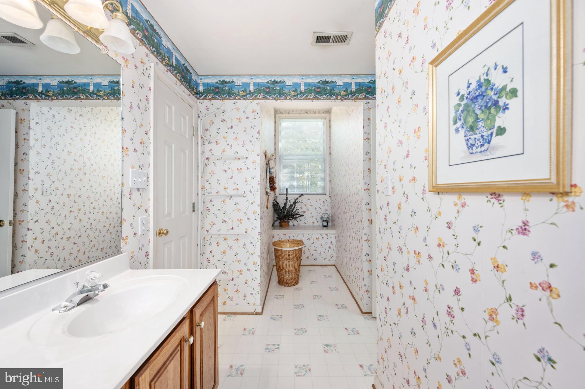 OAKMONT VILLAGE - Residential