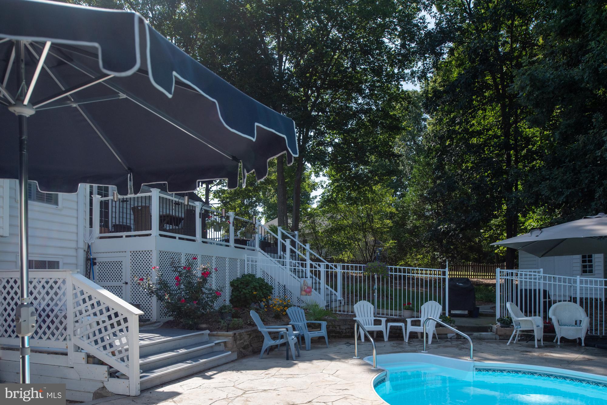 OAKMONT VILLAGE - Residential