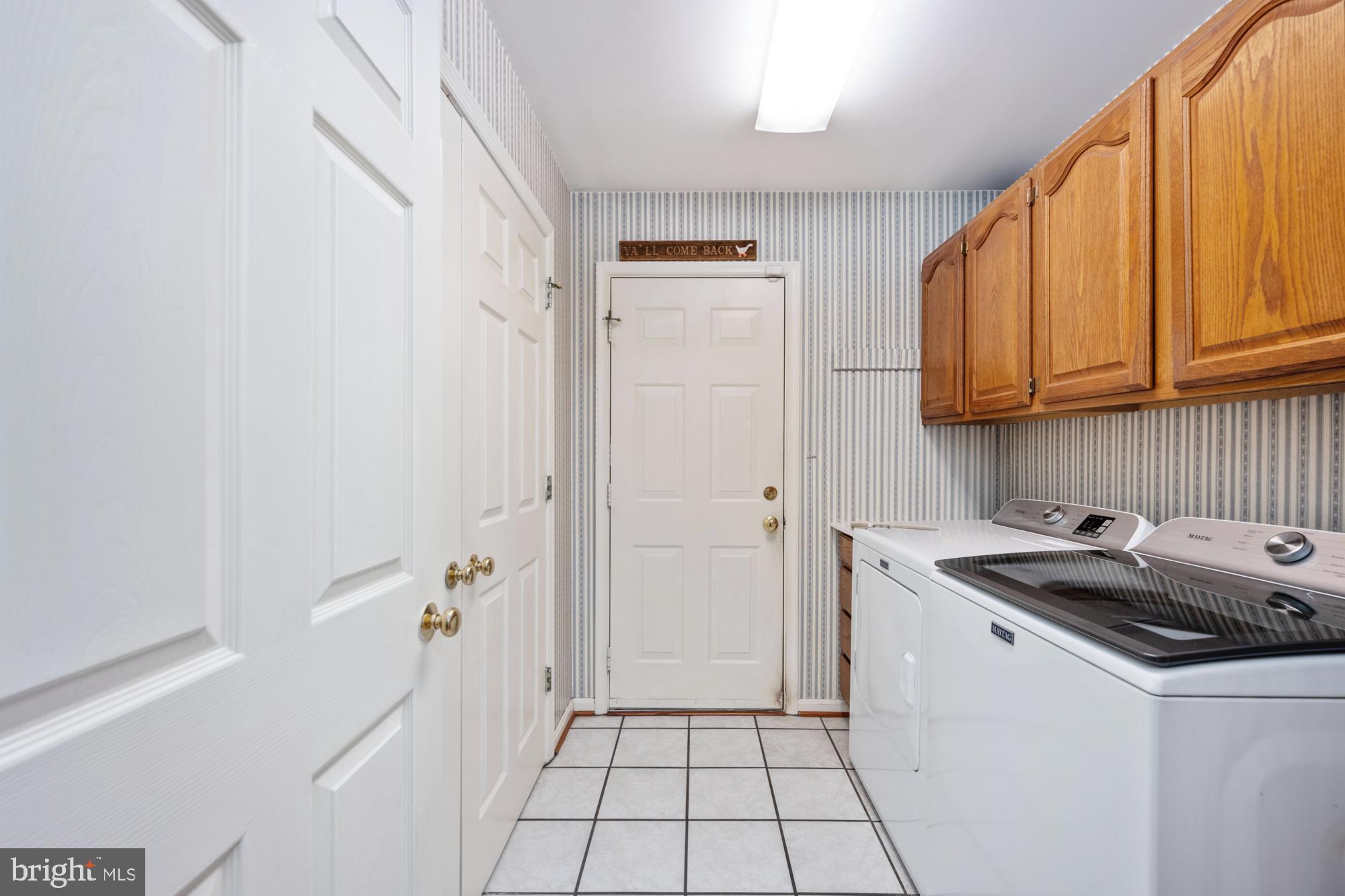 OAKMONT VILLAGE - Residential