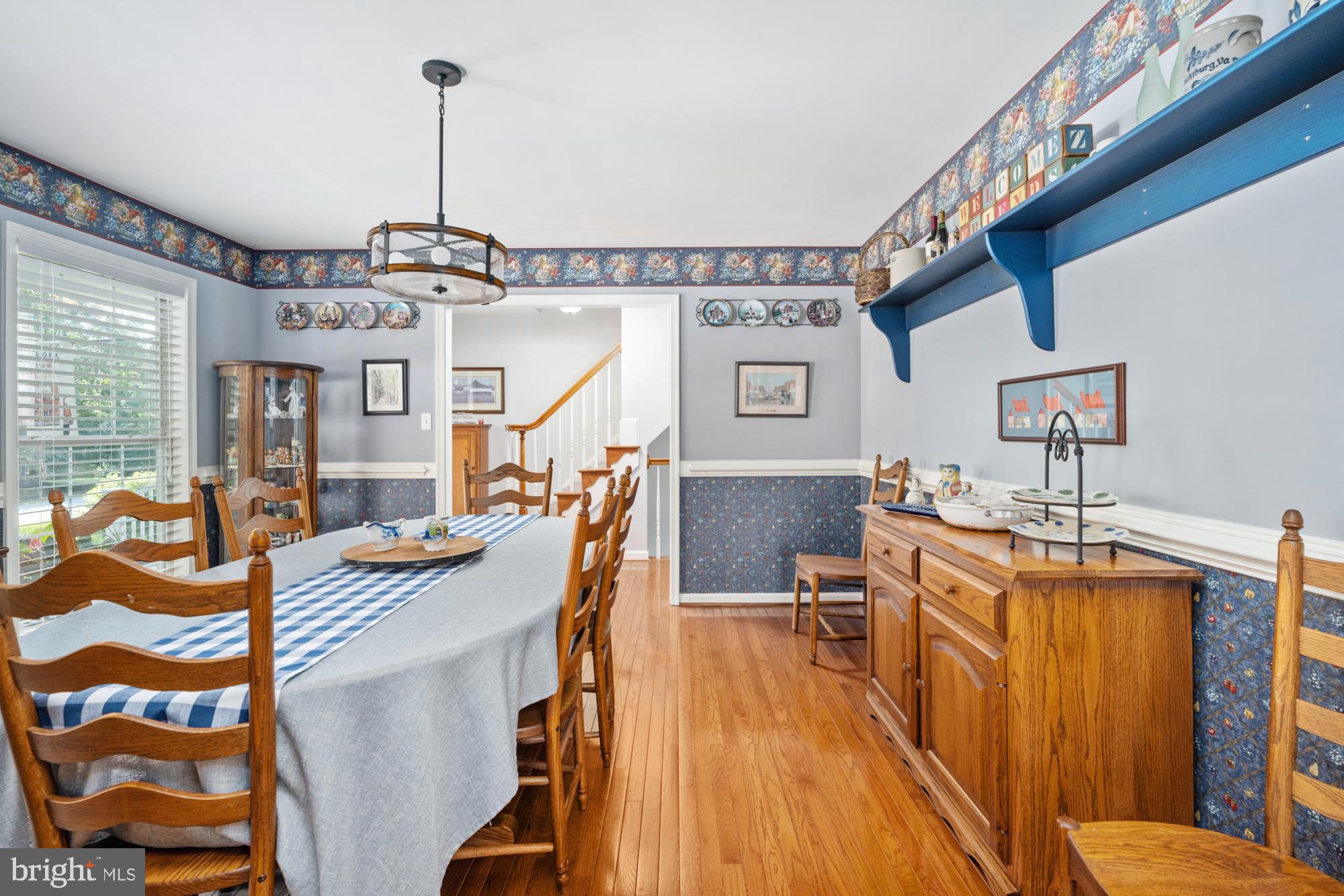 OAKMONT VILLAGE - Residential