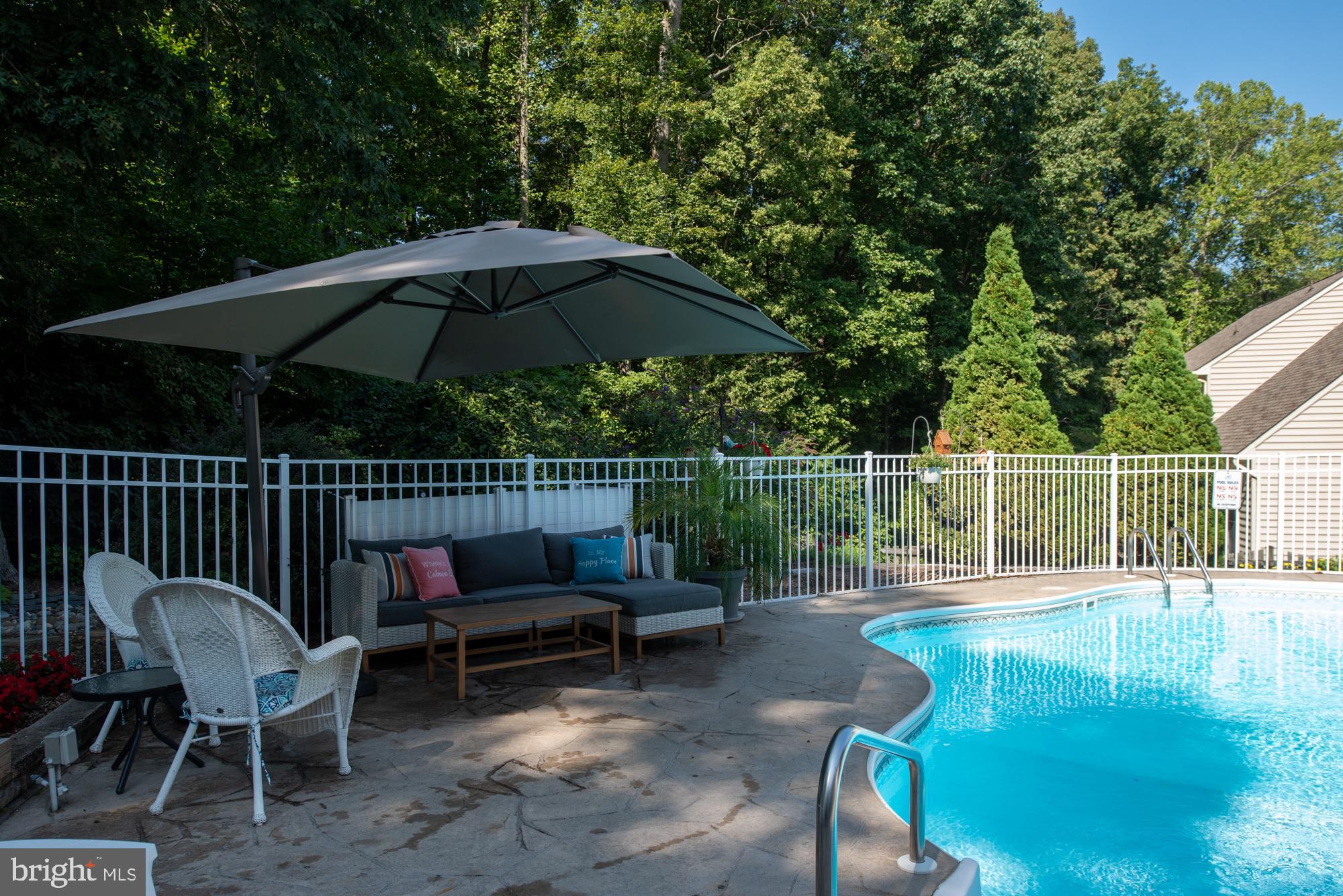 OAKMONT VILLAGE - Residential