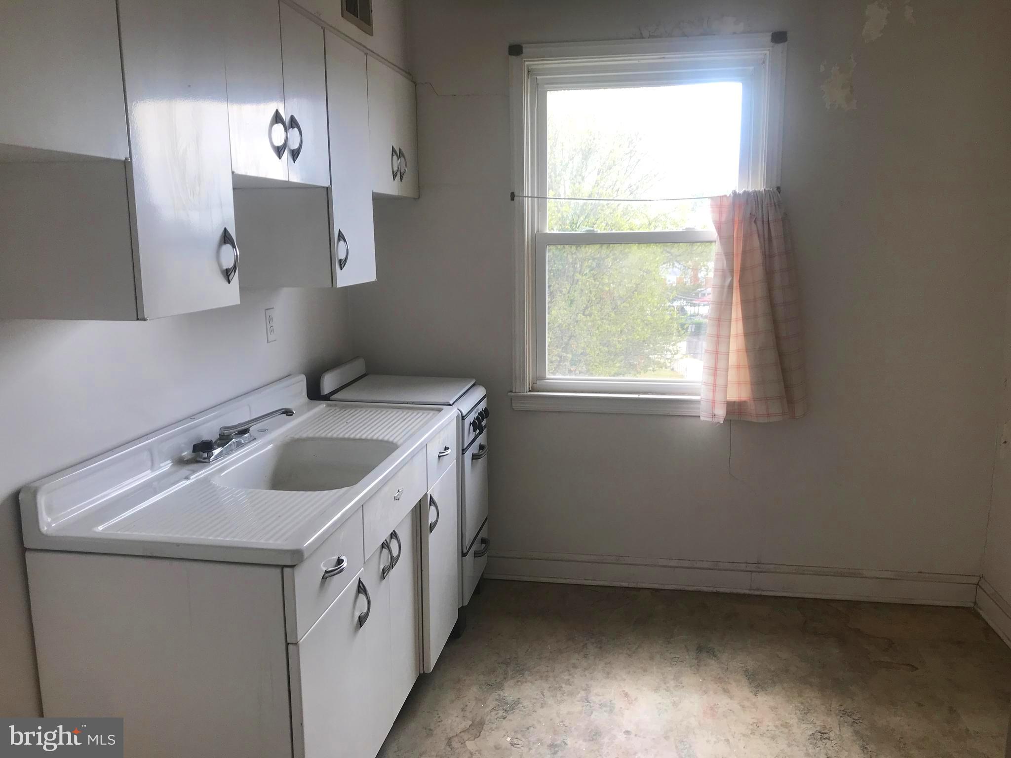 RAMBLEWOOD - Residential