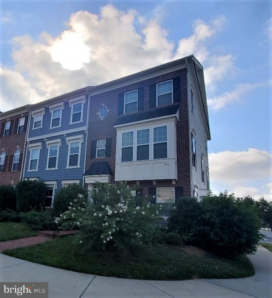 Available Now! Beautiful End-Unit townhome is located in the sought after Clarksburg Village community.

You will love the Open Gourmet Kitchen w/ granite countertops, stainless steel appliances, kitchen island, large pantry and modern backsplash. The open concept floor plan allows you to use the space that best works for you!
Entry level features a large Den with French doors - perfect for a home office!
The upper main level features gorgeous hardwood floors, crown molding, recessed lights, ceiling fans, and ample windows for natural lights.
The Upper Level offers a Spacious Owner's Suite with Walk-in Closet and luxurious Bathroom. There are 2 Bedrooms, full bath and a convenient upper-Level Laundry sharing the same floor.
Most impressive - PRIVATE TOP FLOOR SUITE w/vaulted ceilings and full bath. Spacious attached 2 car garage.
Enjoy all the amenities that Clarksburg Village has to offer that includes a Clubhouse, Playgrounds, community pool, parks, multiple tot lots & various walking and biking trails.
Conveniently located to I-270 and ICC - 200. Walking distance to Harris Teeter grocery store.
Minutes to shopping, restaurants, Clarksburg Premium Outlets & much more.