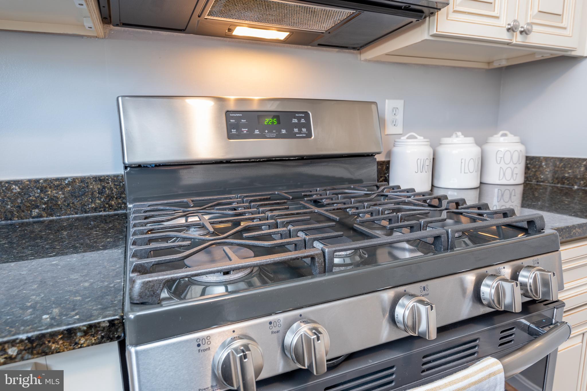 FAIRLINGTON TOWNE - Residential