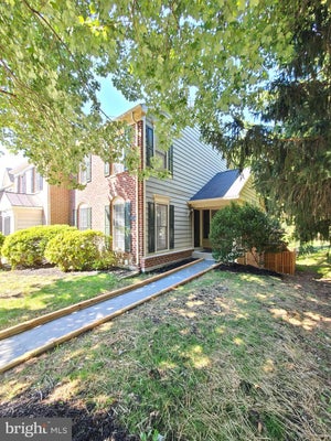 8662 FOUNTAIN VALLEY DR, MONTGOMERY VILLAGE, MD 20886 - Image 8940e170c2bf0437eaa87a9e9b94deef/2172919970
