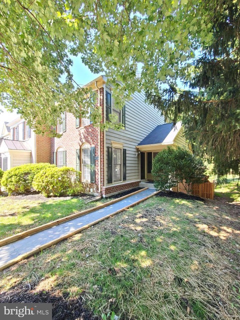Townhouse For Rent - 8662 Fountain Valley Dr<br/> Montgomery County, GAITHERSBURG, MD 20886