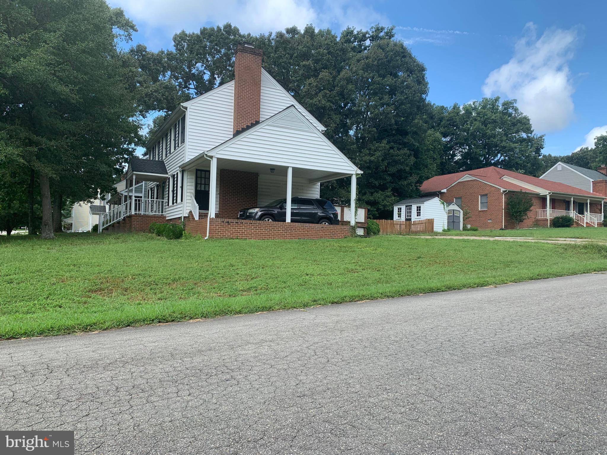 4220 GREEN CEDAR LANE
