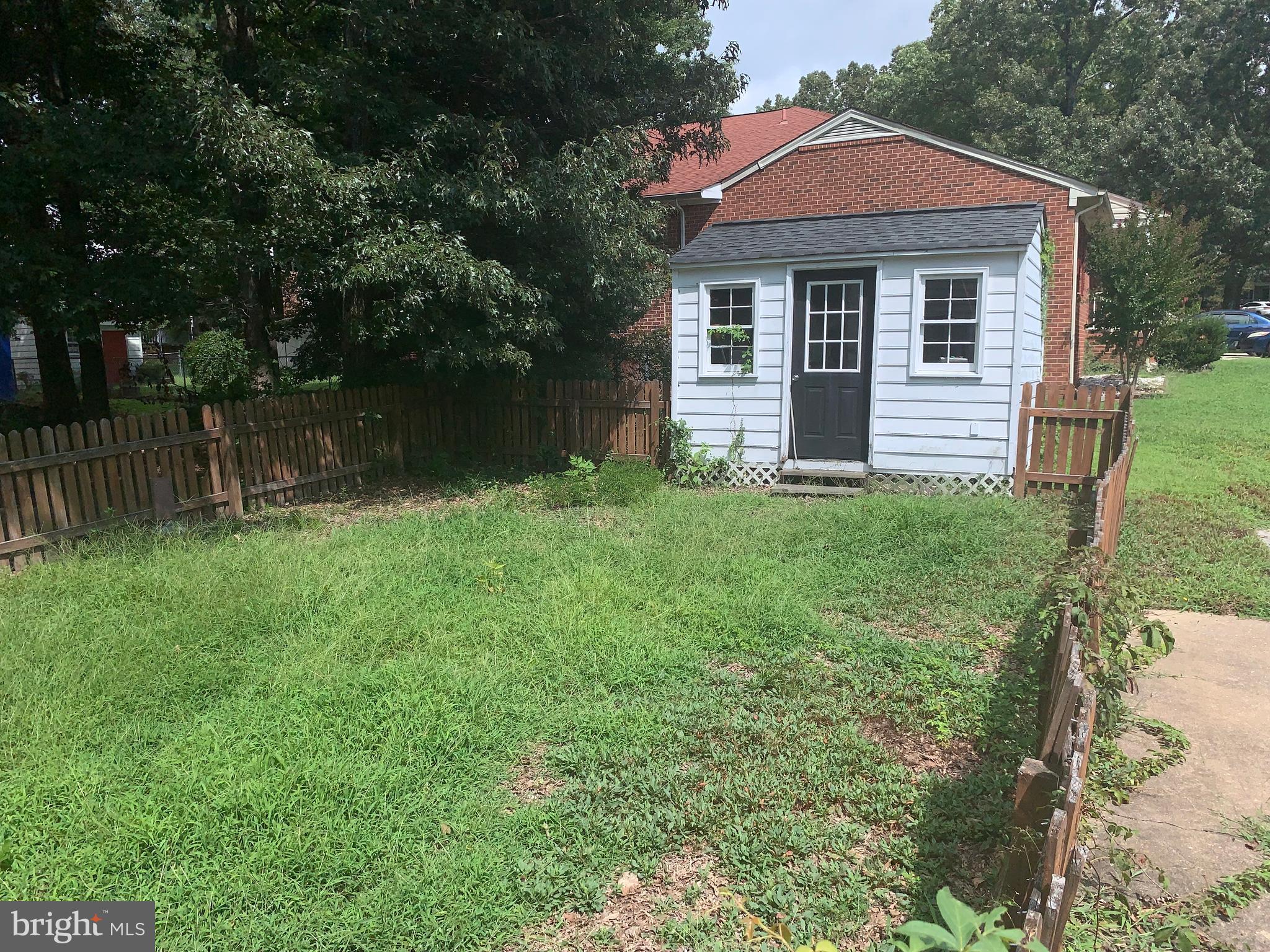 4220 GREEN CEDAR LANE