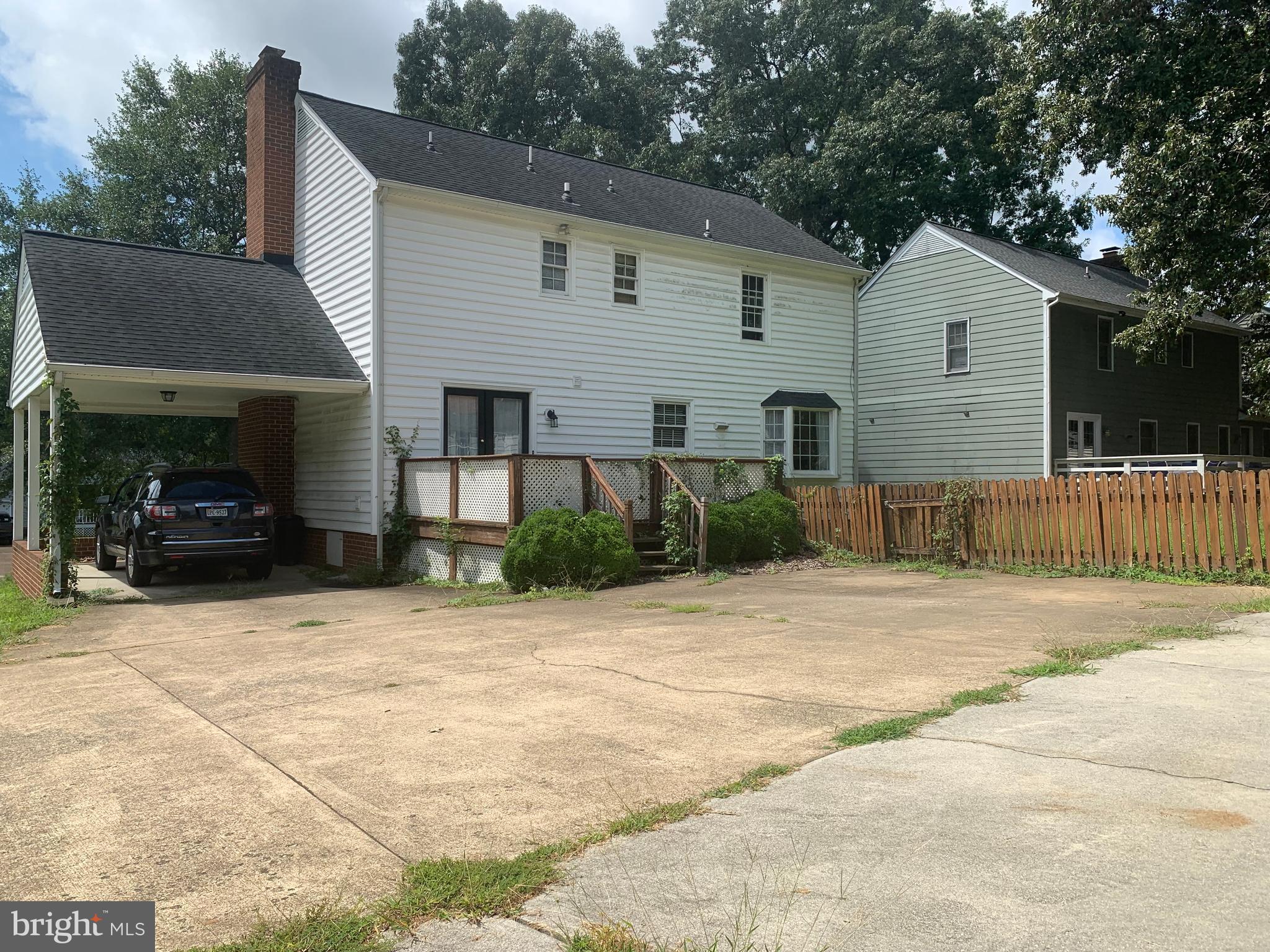 4220 GREEN CEDAR LANE