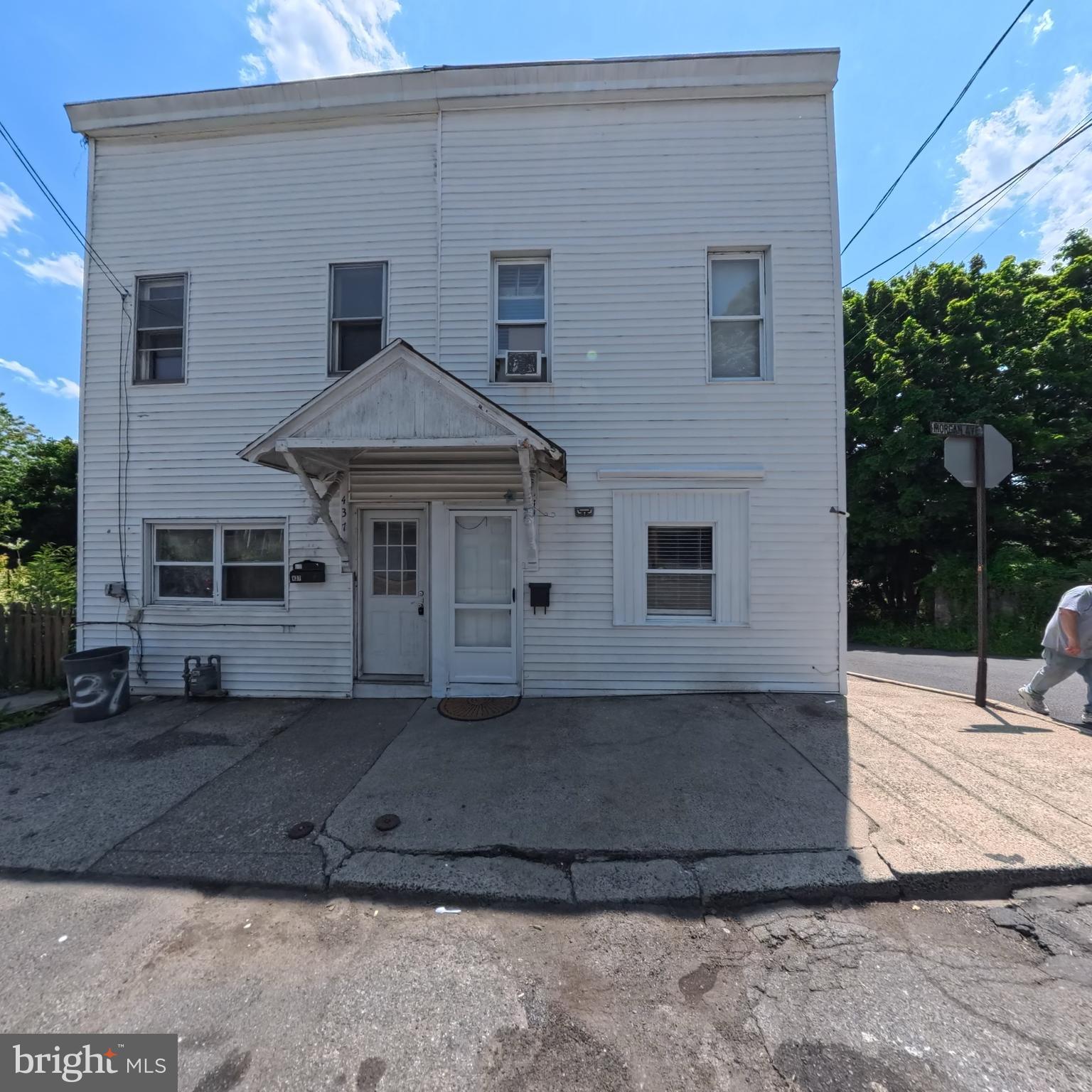 POTTSVILLE - Residential