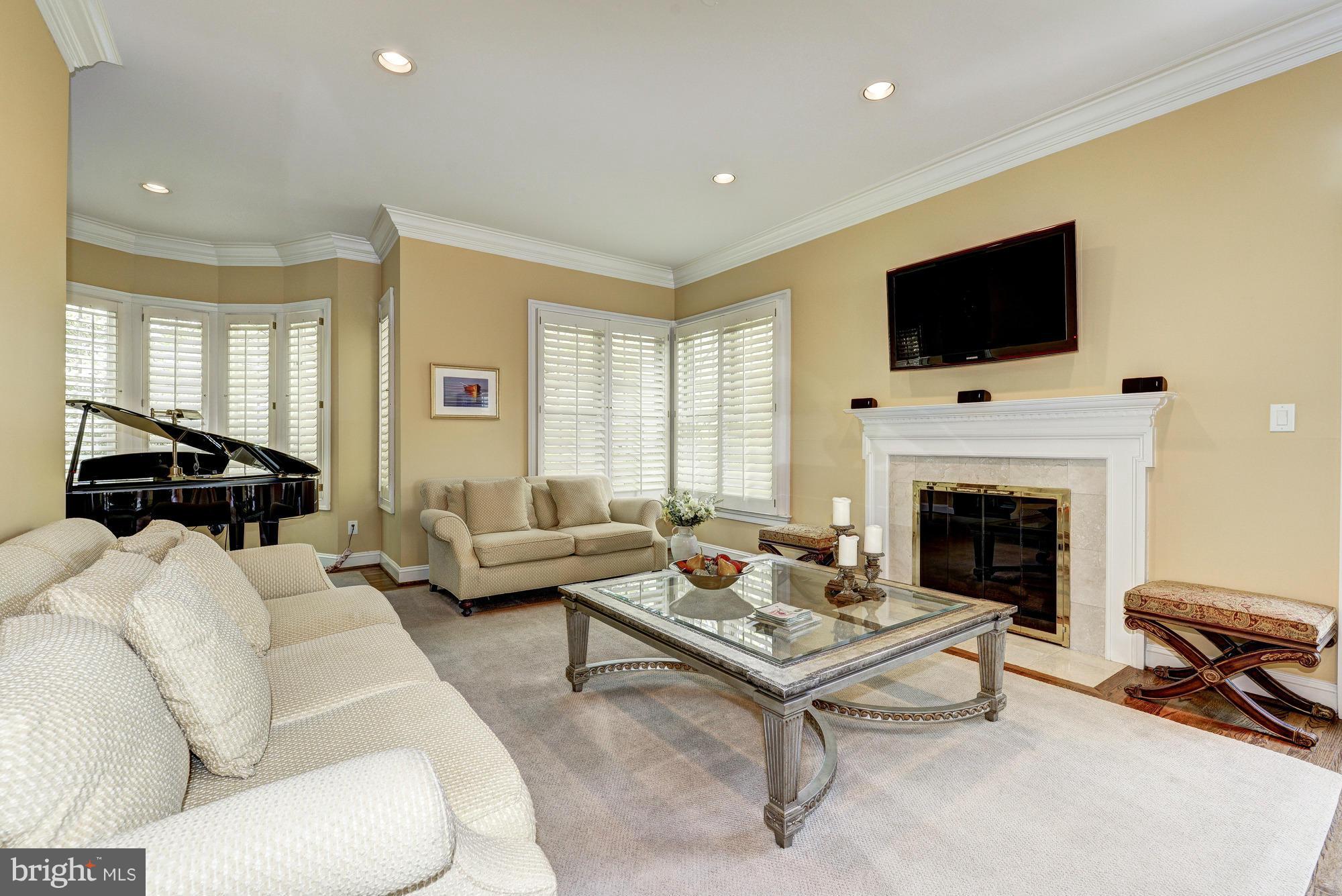 AVENEL - Residential