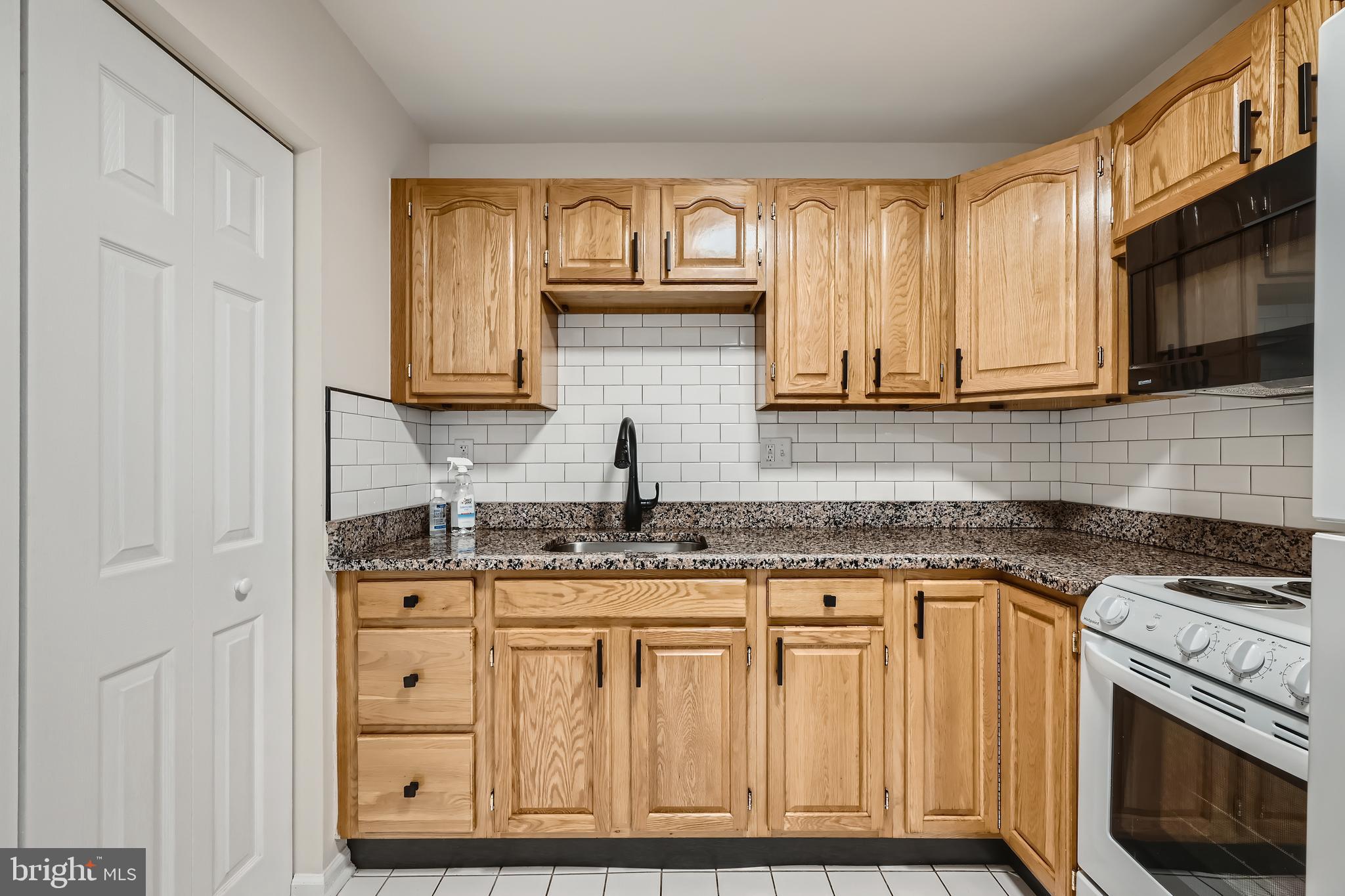 RESERVOIR HILL - Residential Lease