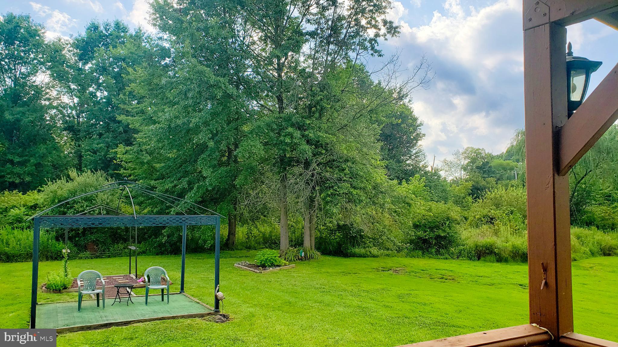 2060 ROHRBACH LANE