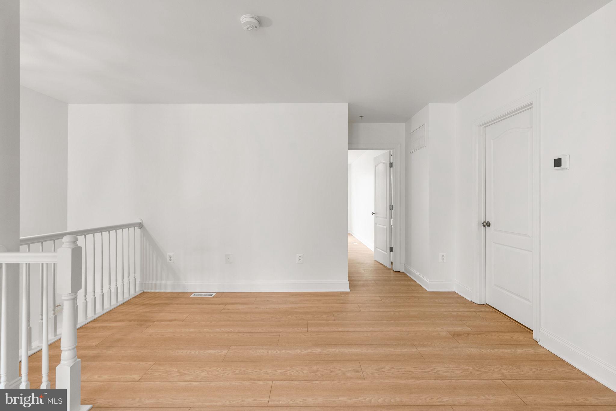 KENTLANDS - Residential