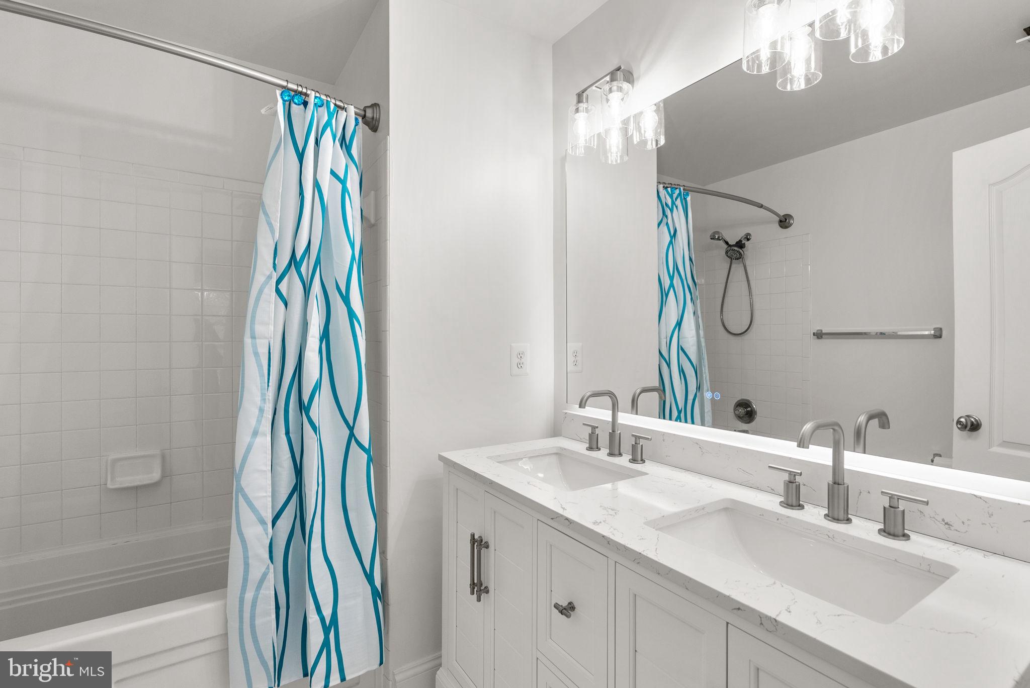 KENTLANDS - Residential