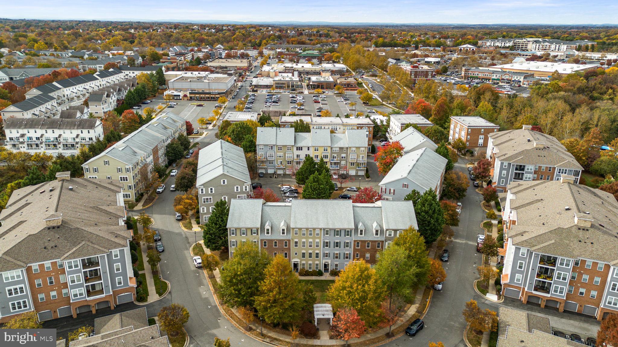 KENTLANDS - Residential