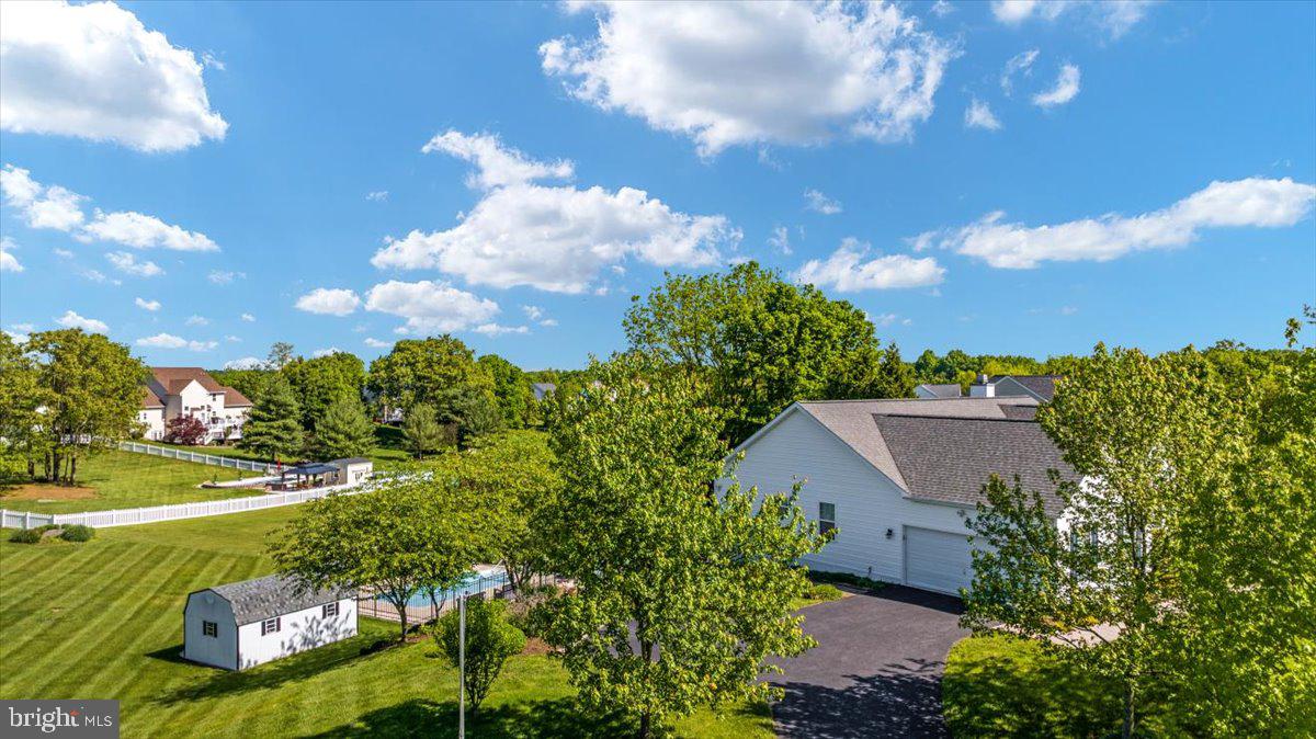 FIELDSTONE - Residential