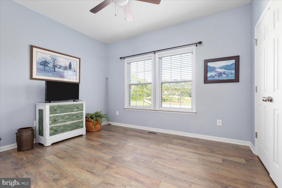 FIELDSTONE - Residential