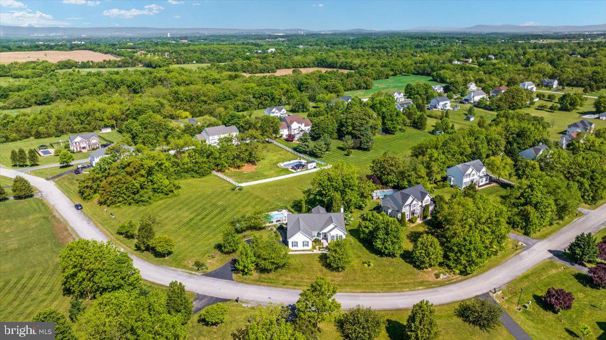 FIELDSTONE - Residential