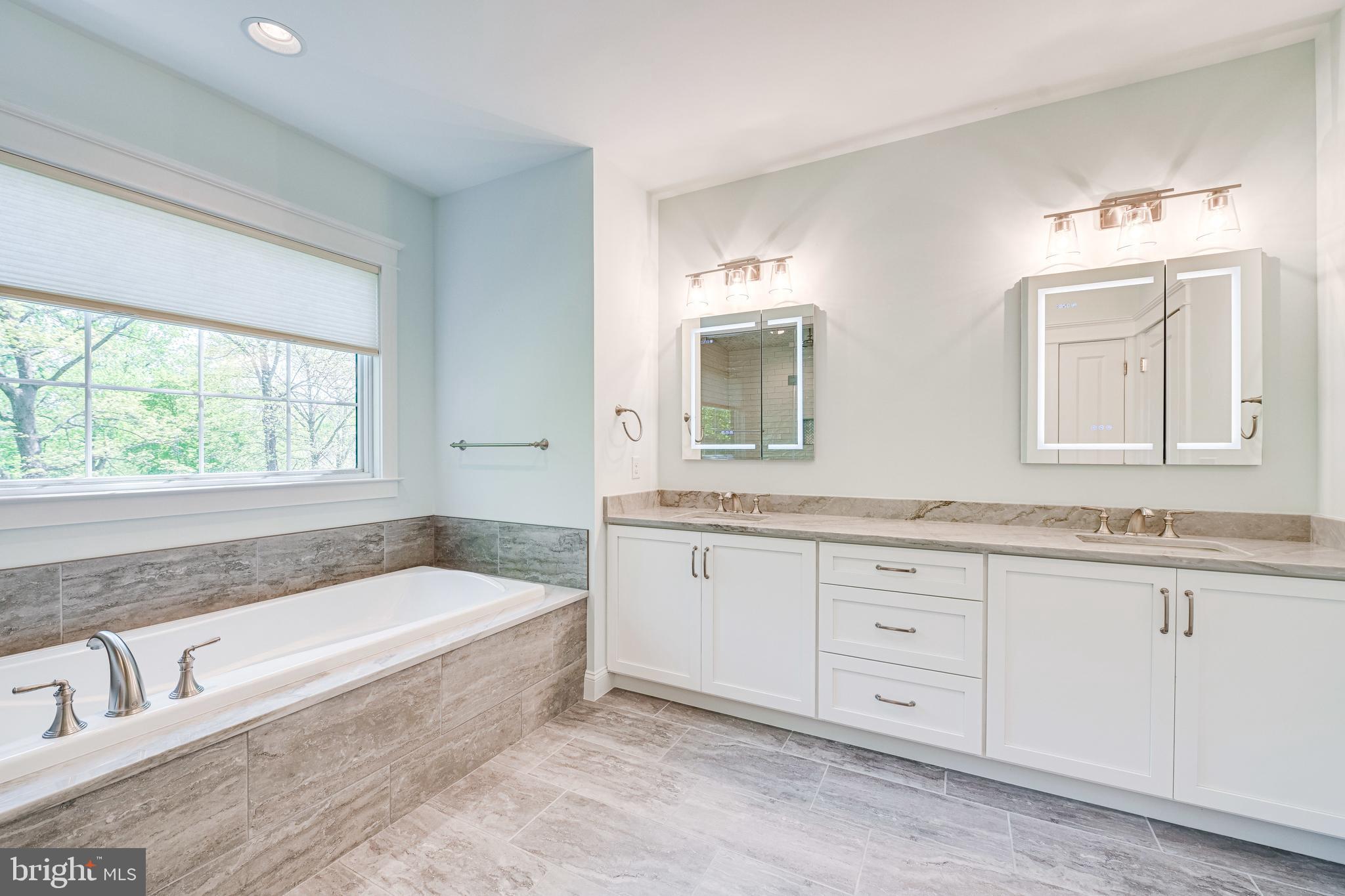 OLD DOMINION GARDENS - Residential